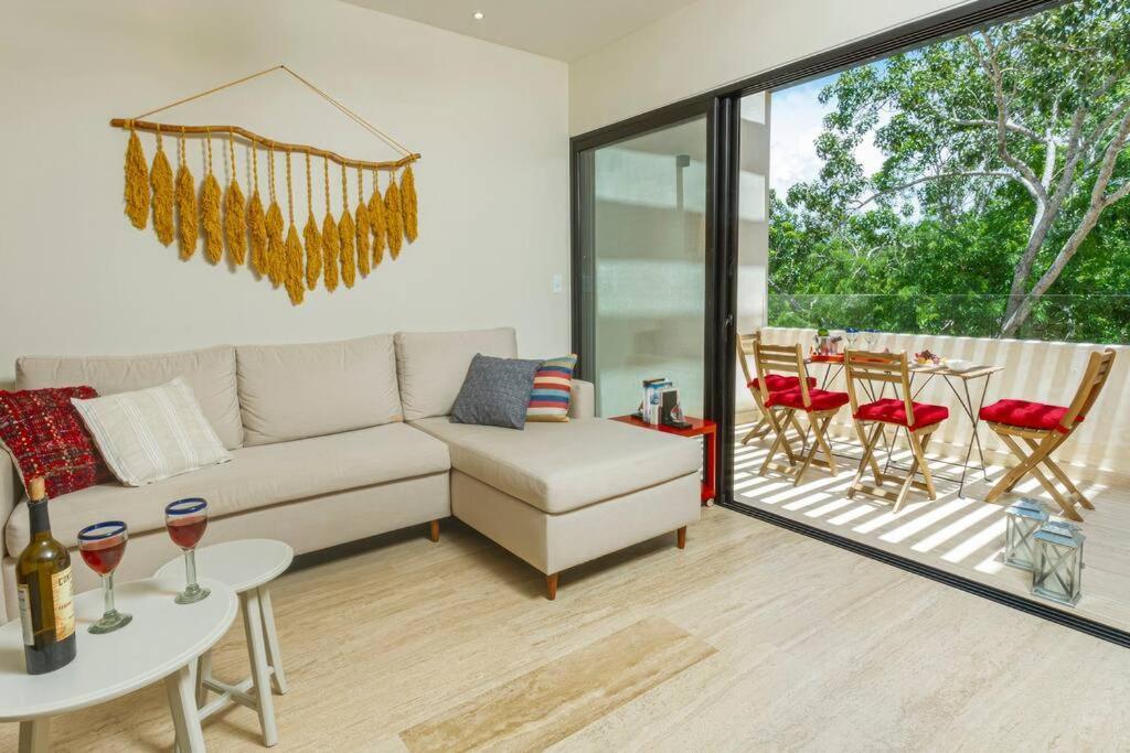 Fabulous 2bd, Rooftop Pool, Cinema, Sauna, Gym Apartment *