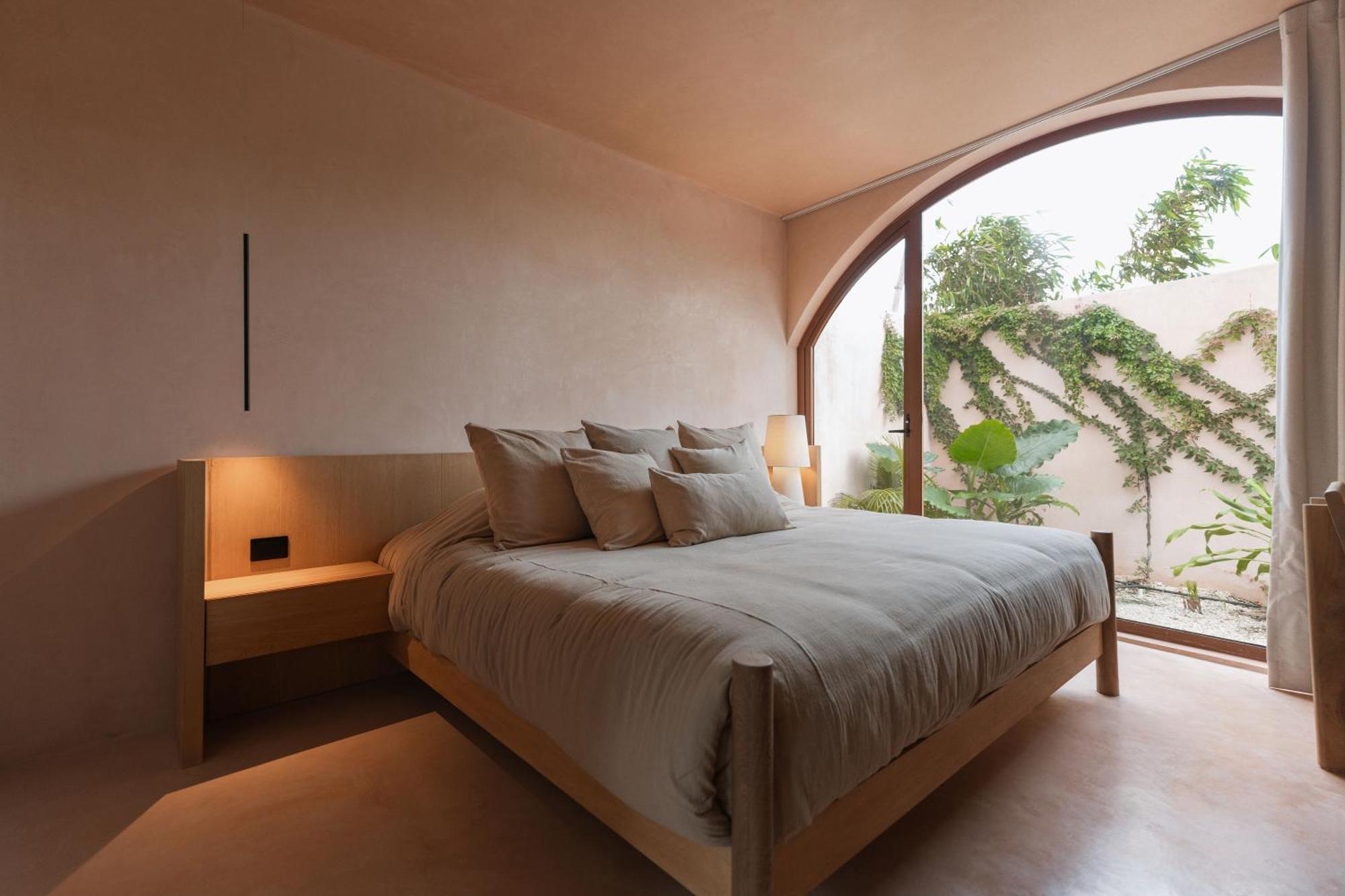 Babel Aparthotel