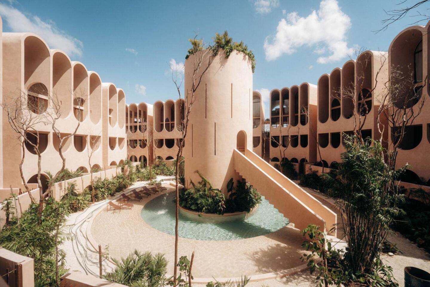 Babel Aparthotel *