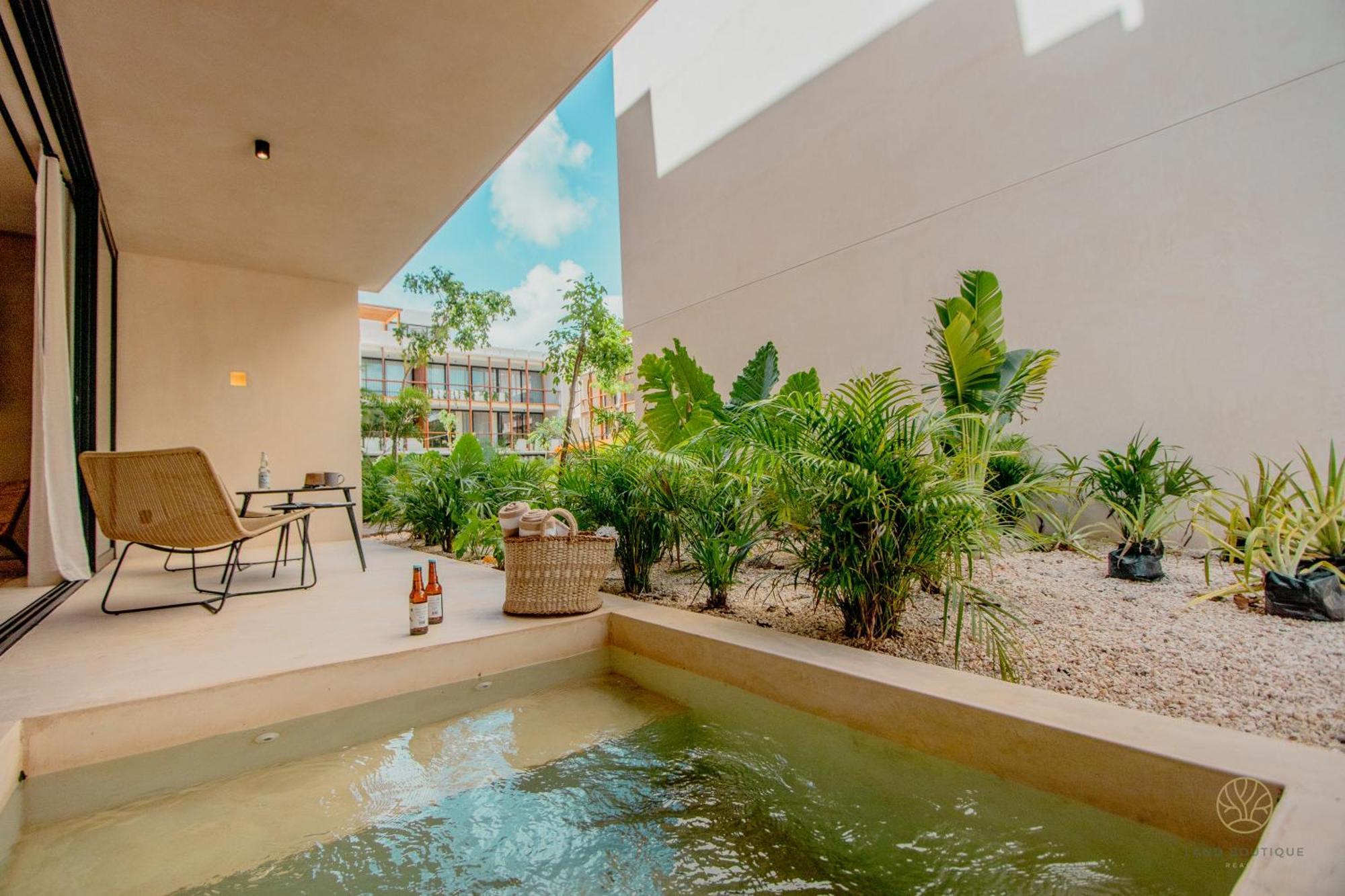 Muunek By Land Boutique Aparthotel