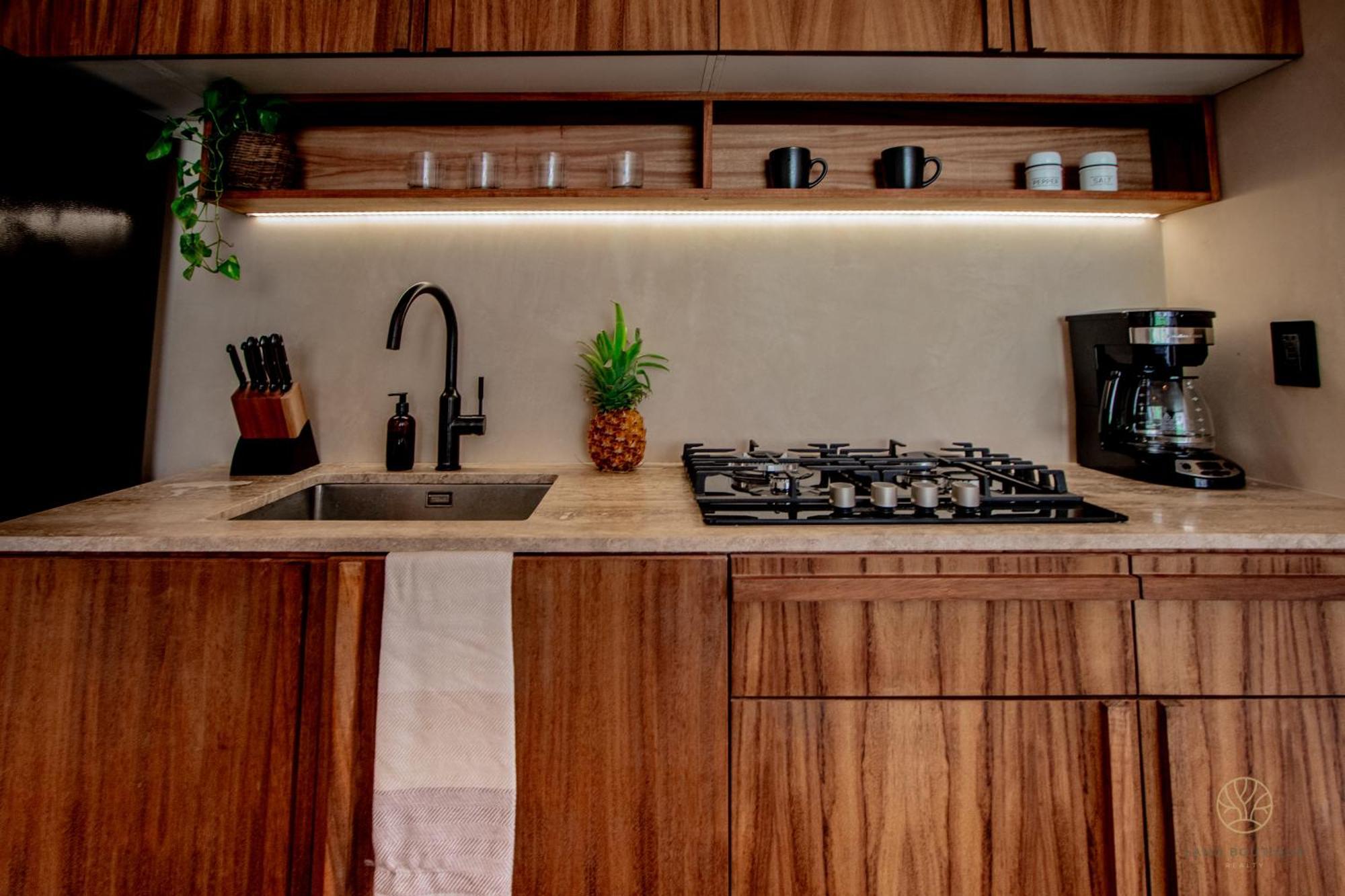 Muunek By Land Boutique 4*