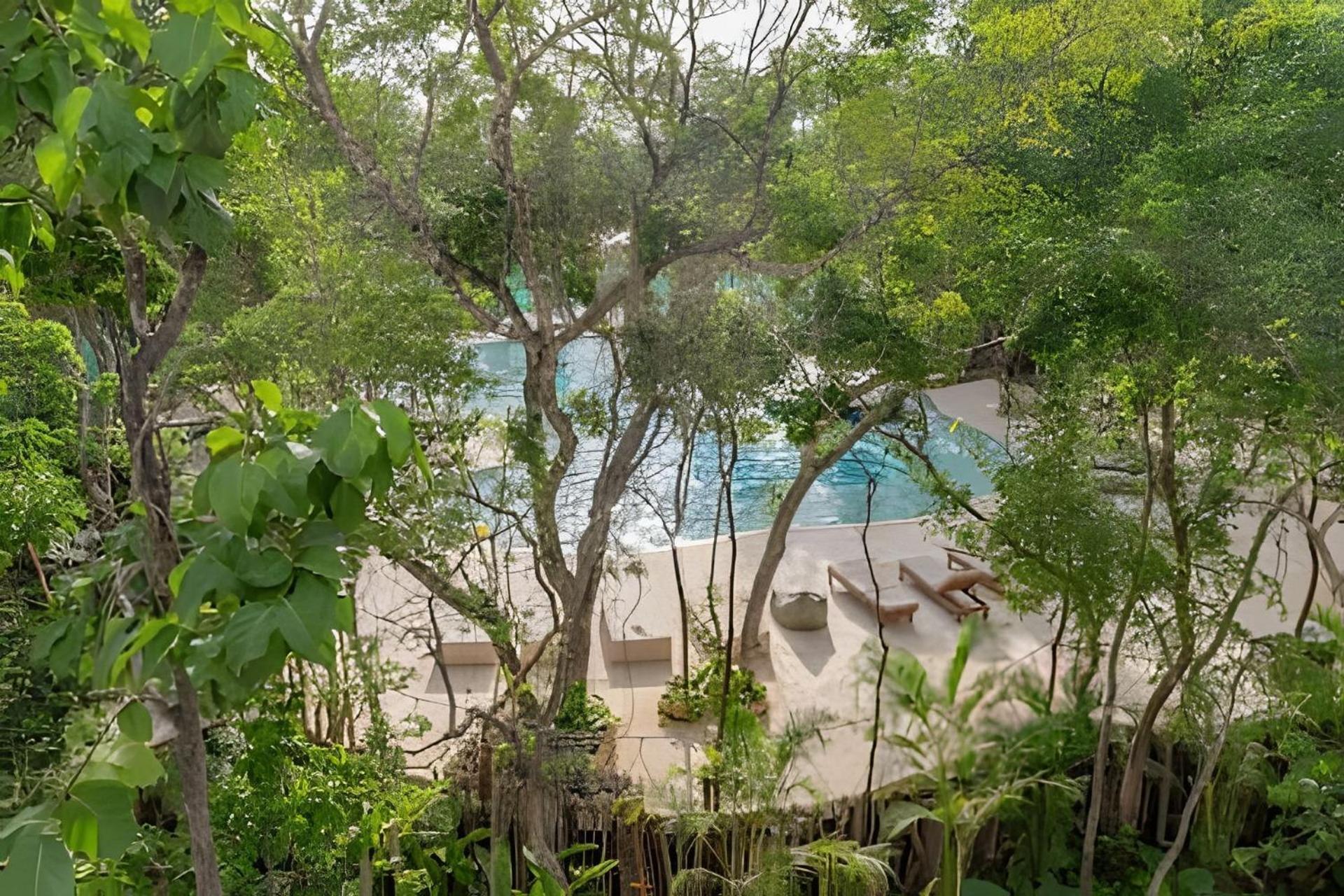 Oasis Yaaxlum Tulum