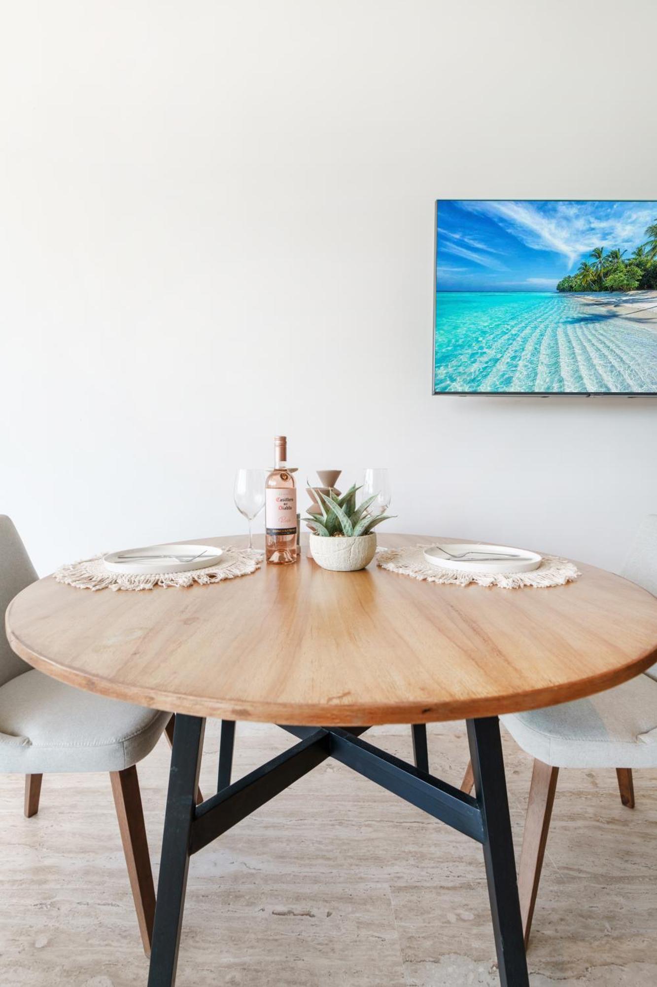 Apartment The Melina - Pool & Skyview Bar 5min To