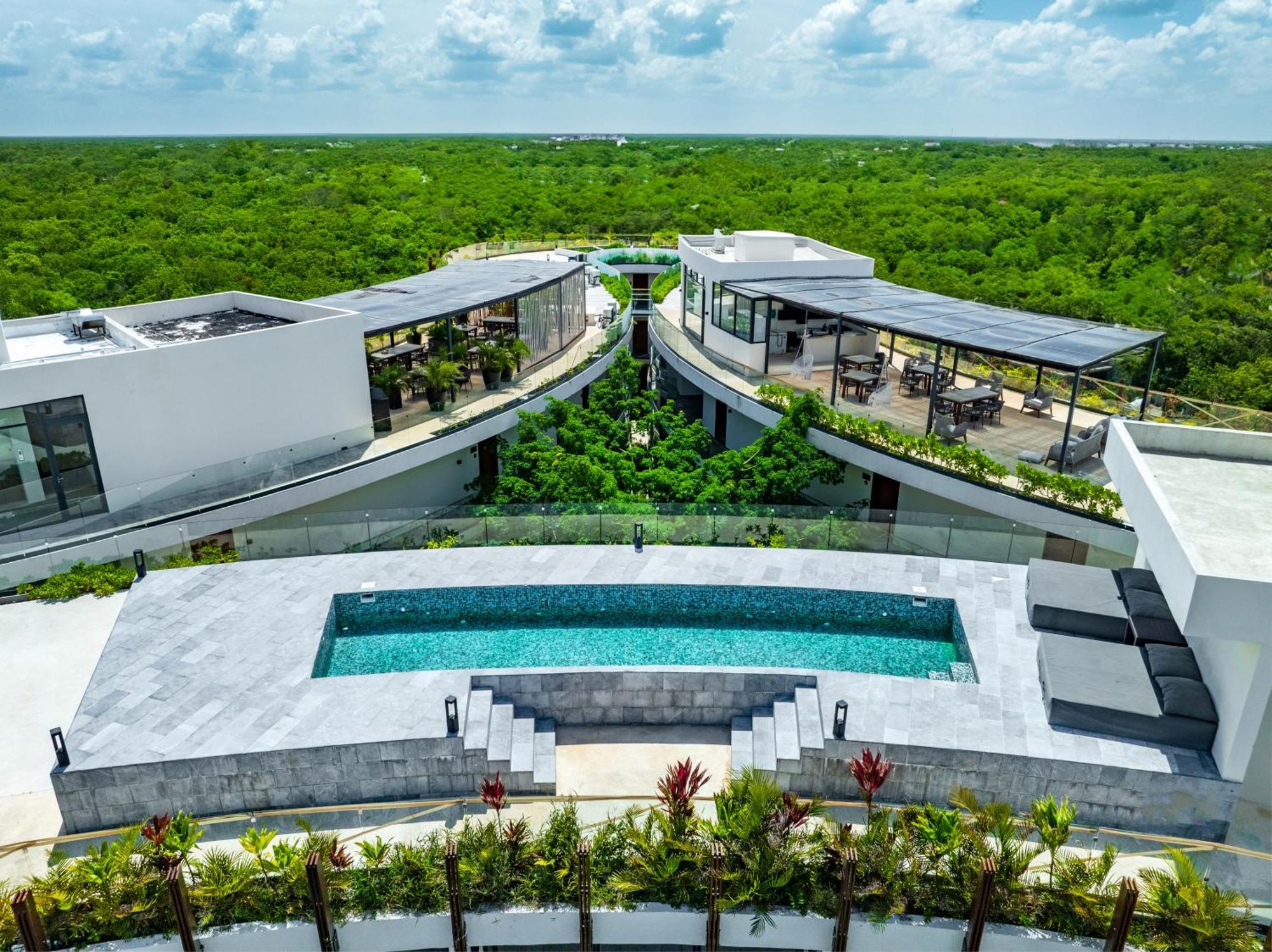 The Melina - Pool & Skyview Bar 5min To