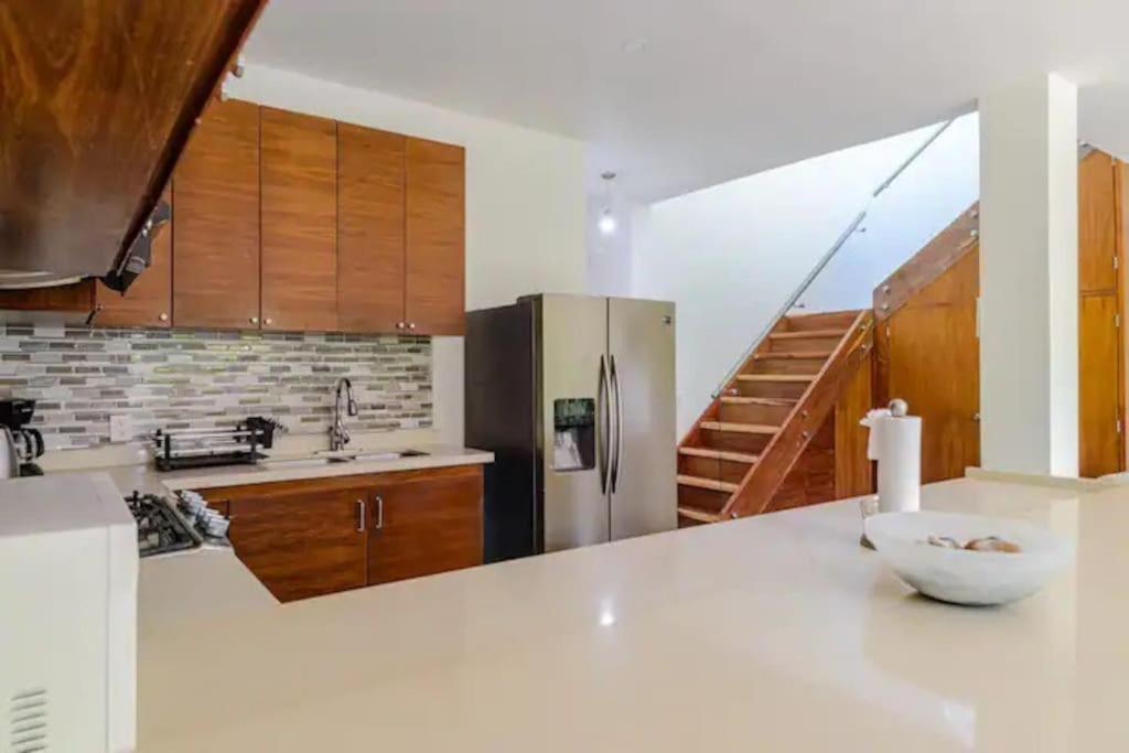 Unwind At Magdalena, Private With 3 Bedrooms, Rooftop Pool And Fast Wi-fi For Digital Nomads
