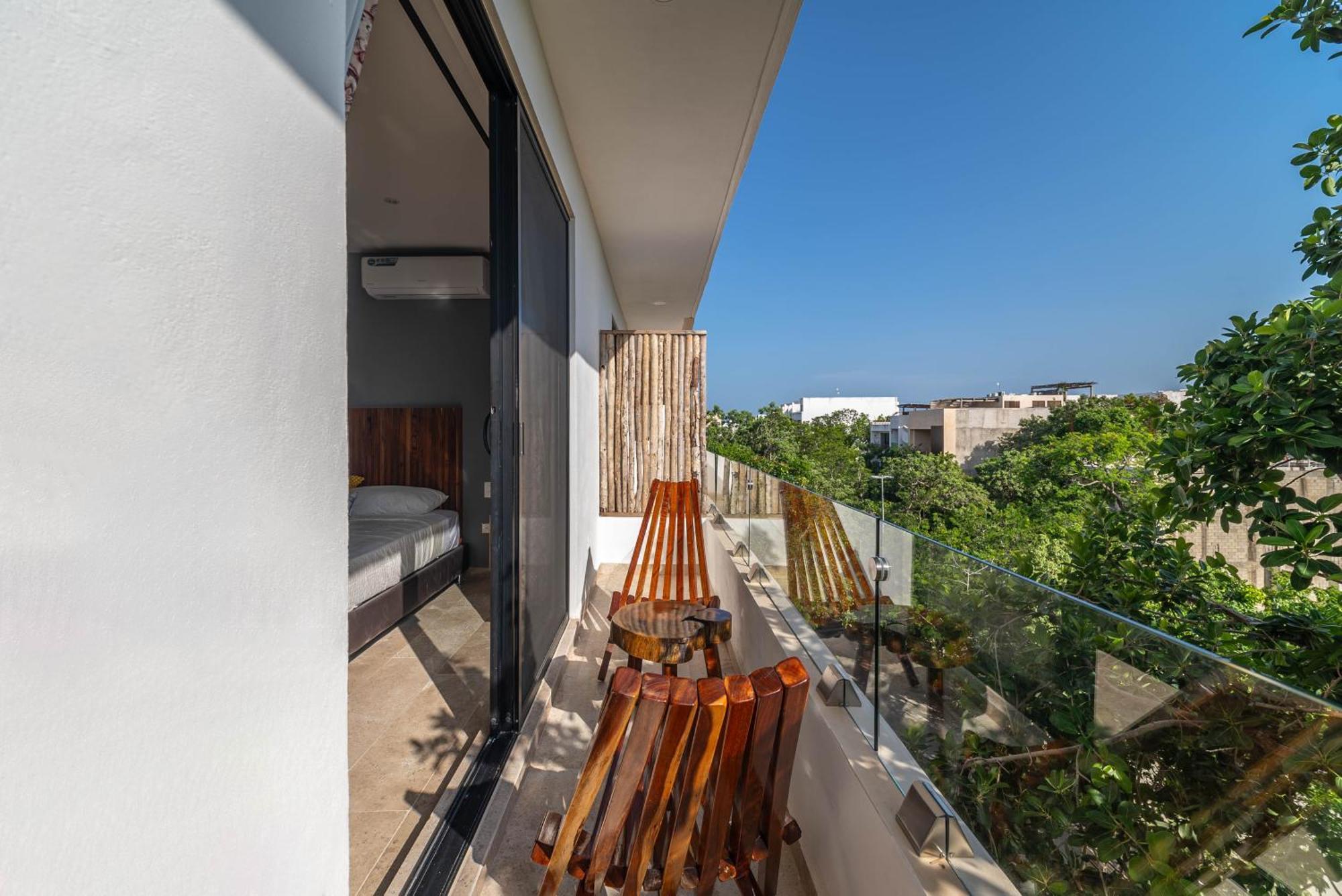 With Private Balcony, Rooftop Pool,gym Holiday home *