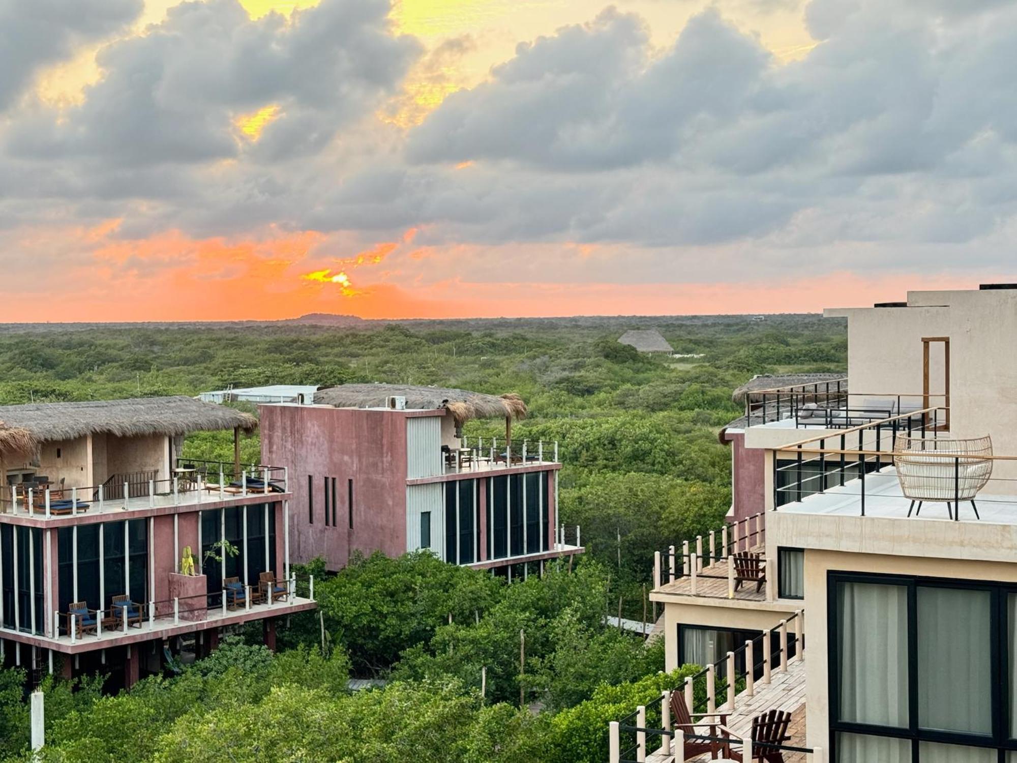 Hotel Caiman Habitat 5*