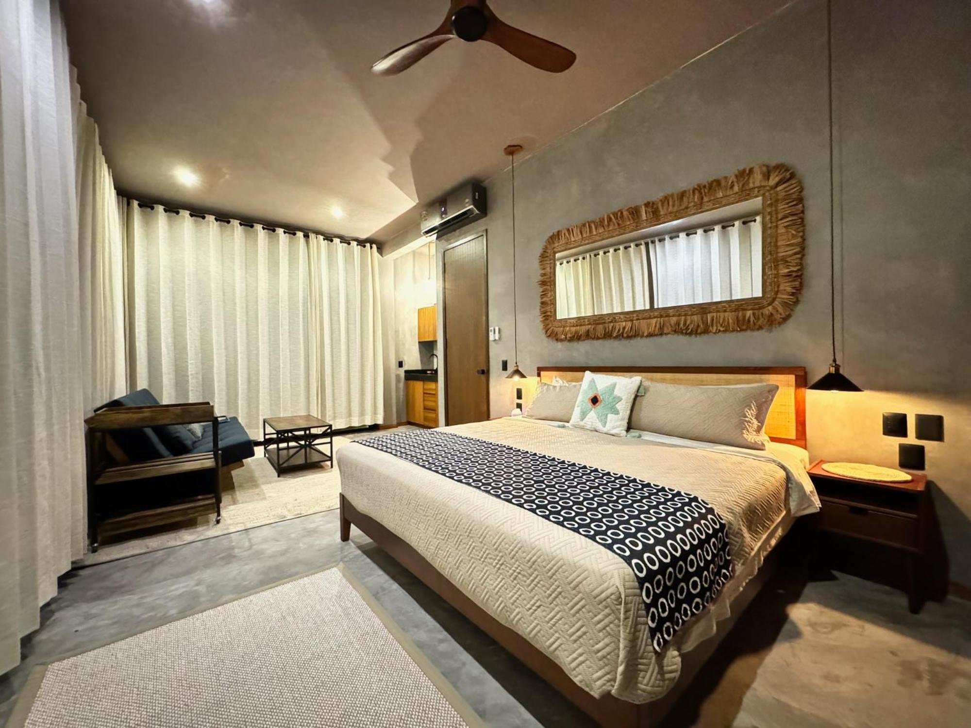 Caiman Habitat Hotel 5*