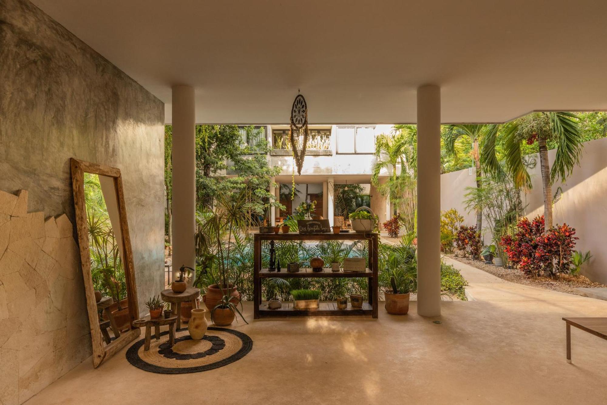 Nomad Humans Coliving Apartment Tulum