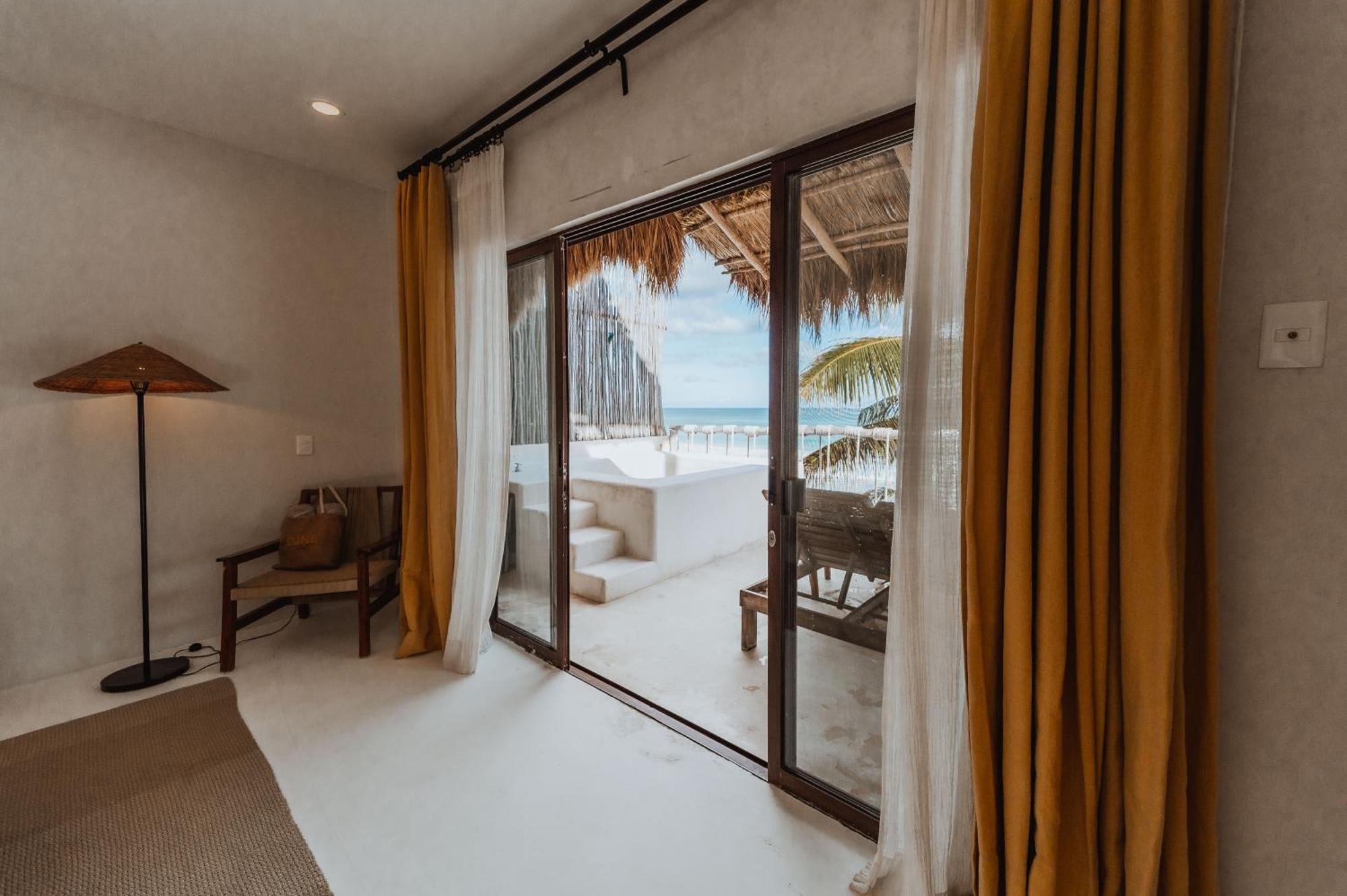 Hotel Dune Boutique Located At The Party Zone (adults Only)