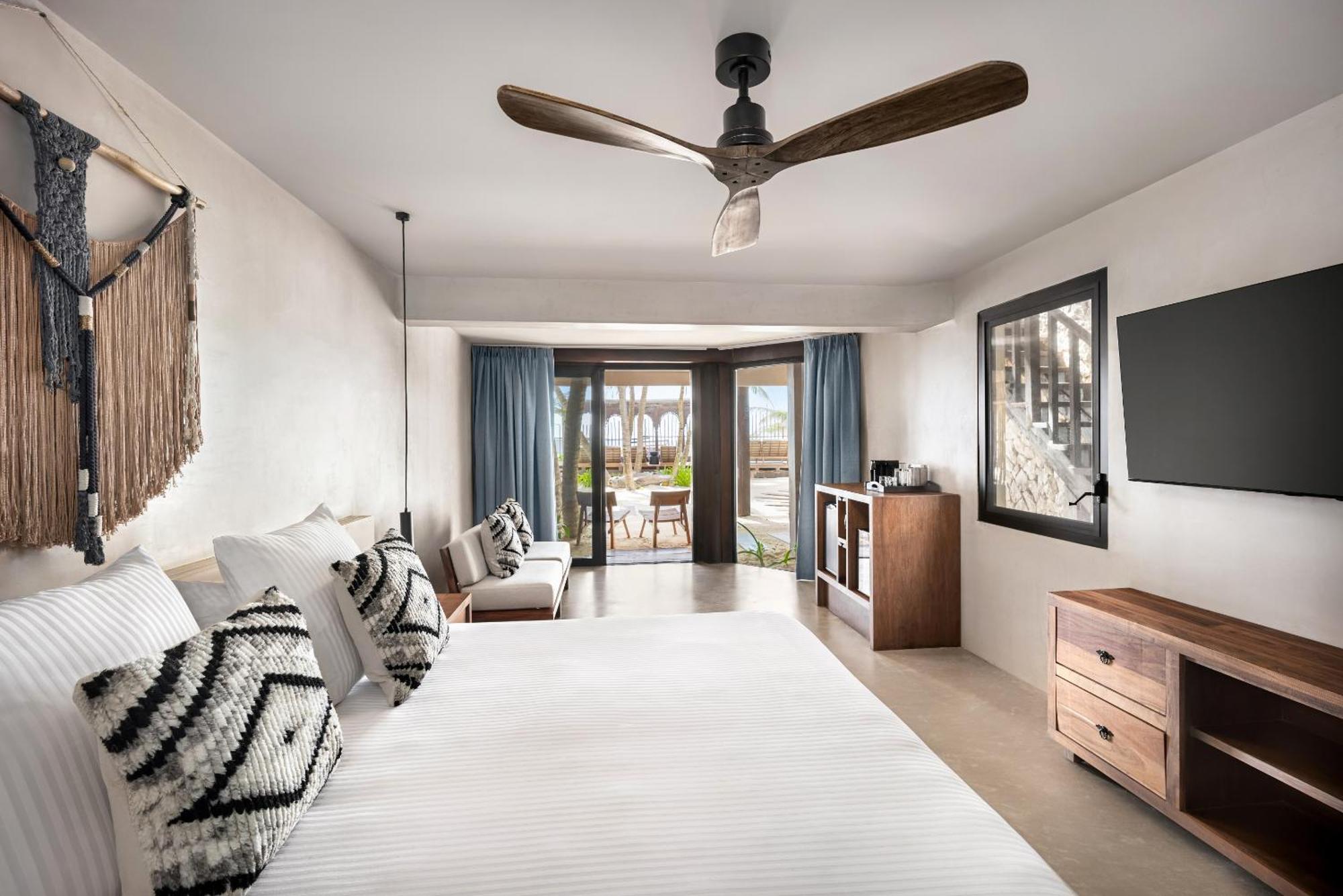 Secrets & Club (adults Only) Resort 5*