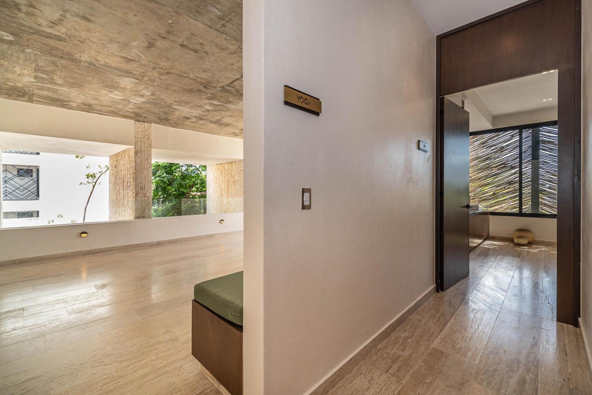 Holiday home Lux 2br With Rooftop Pool, Spa, Gym, Kids Playroom