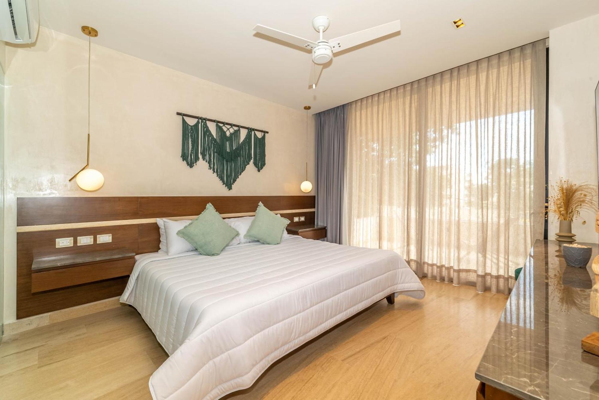 Lux 2br With Rooftop Pool, Spa, Gym, Kids Playroom Holiday home Tulum