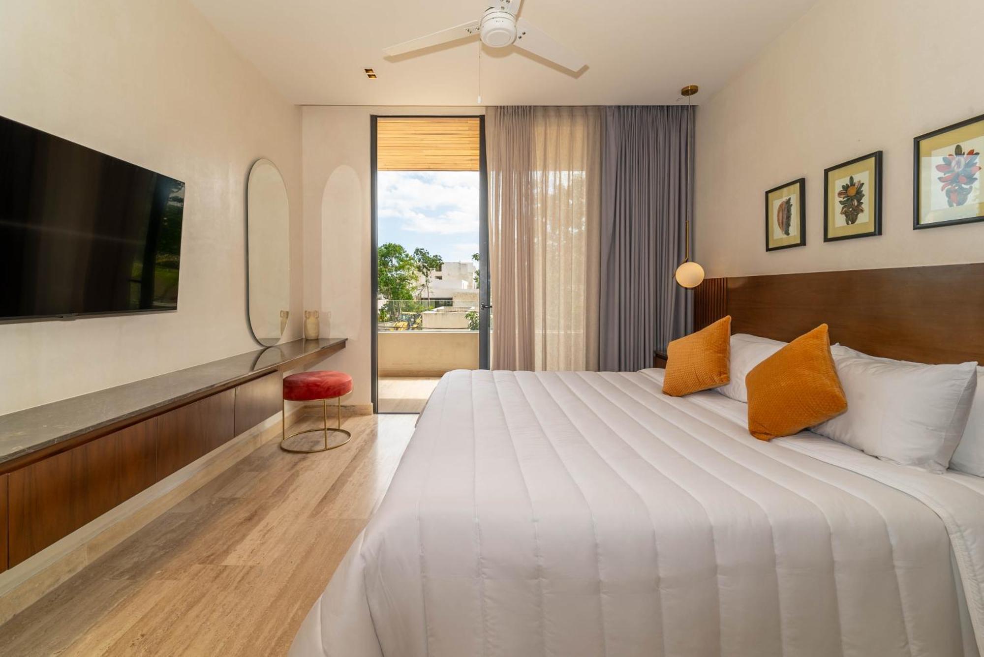 Lux 2br With Rooftop Pool, Spa, Gym, Kids Playroom Holiday home