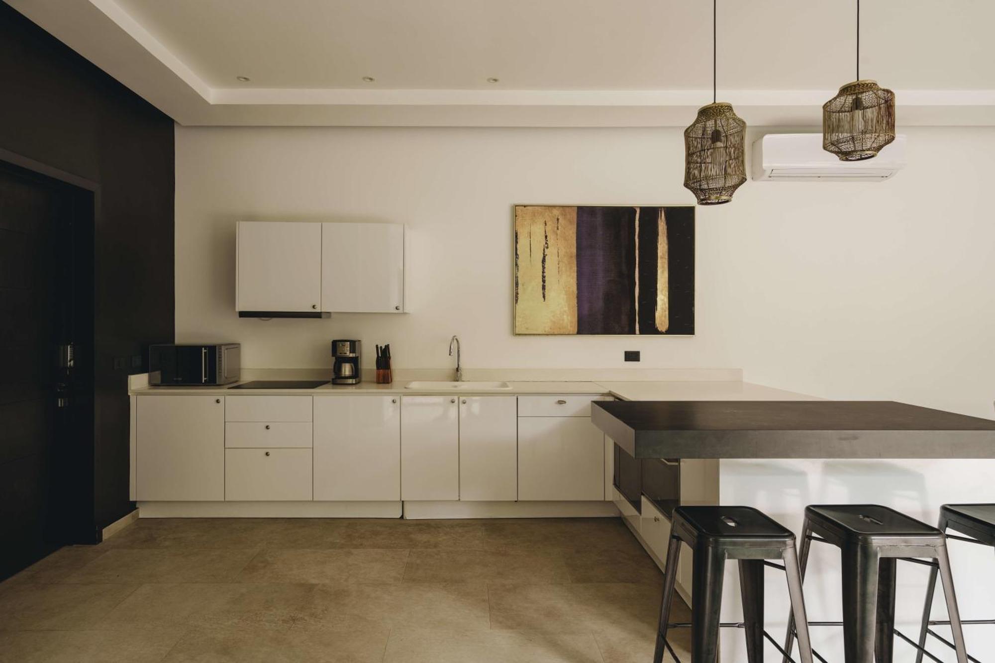 Villa Elegant 4 Bedroom Villa, Gated Access & Personalized Concierge