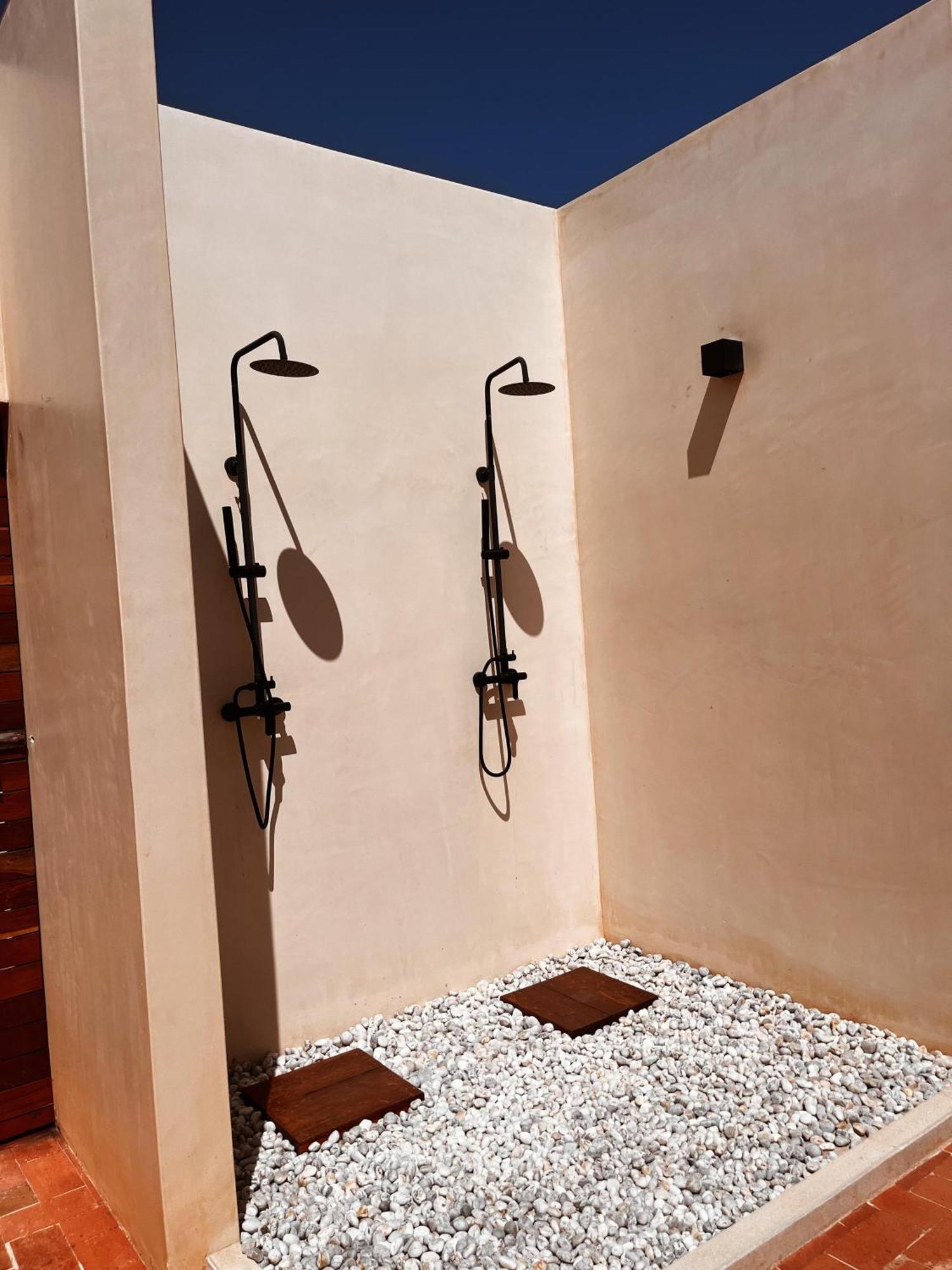 Aparthotel Tierra - Pool & Roof Panoramic
