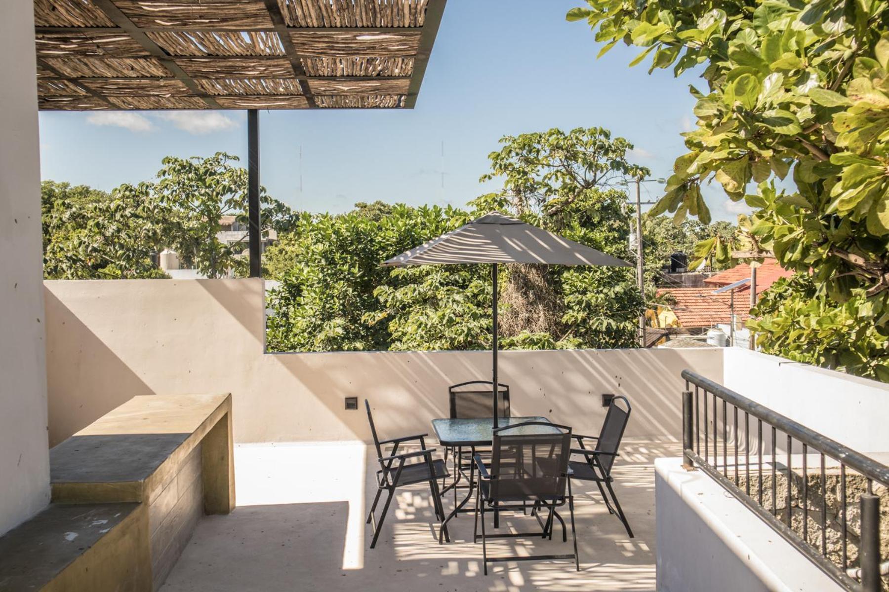 1 Bedroom In Downtown Walking Distance From Bars Tulum