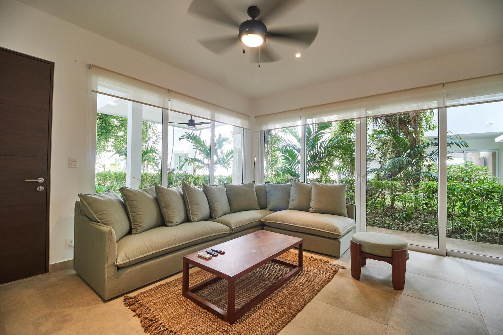 Apartamento 2br 2ba With 2 Pools, Gym, Yoga Deck And Bbq Grill