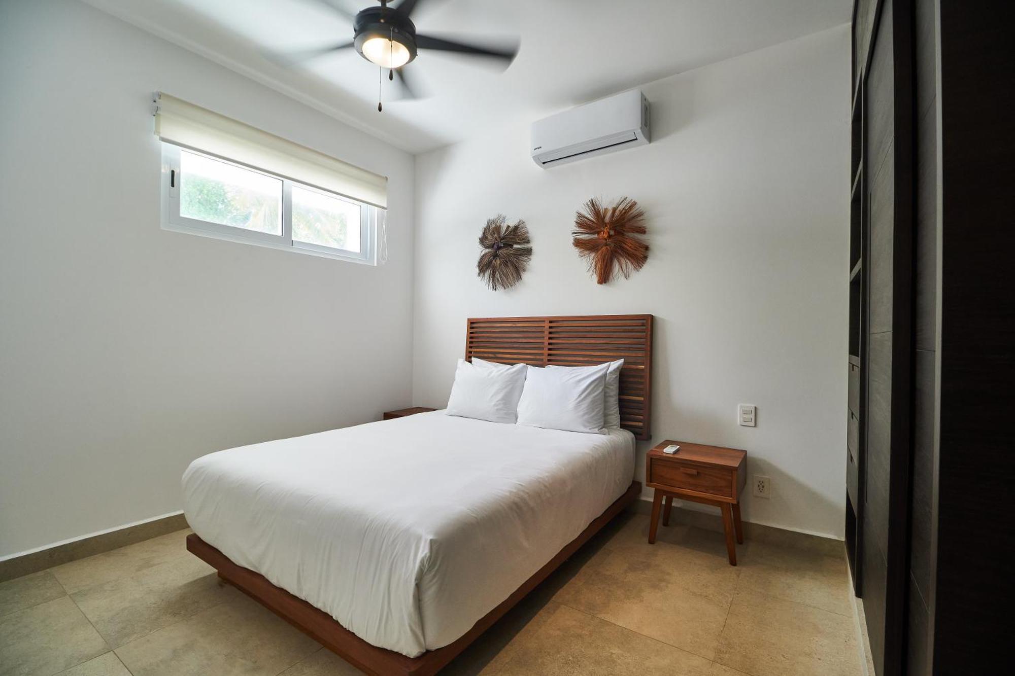 2br 2ba With 2 Pools, Gym, Yoga Deck And Bbq Grill *