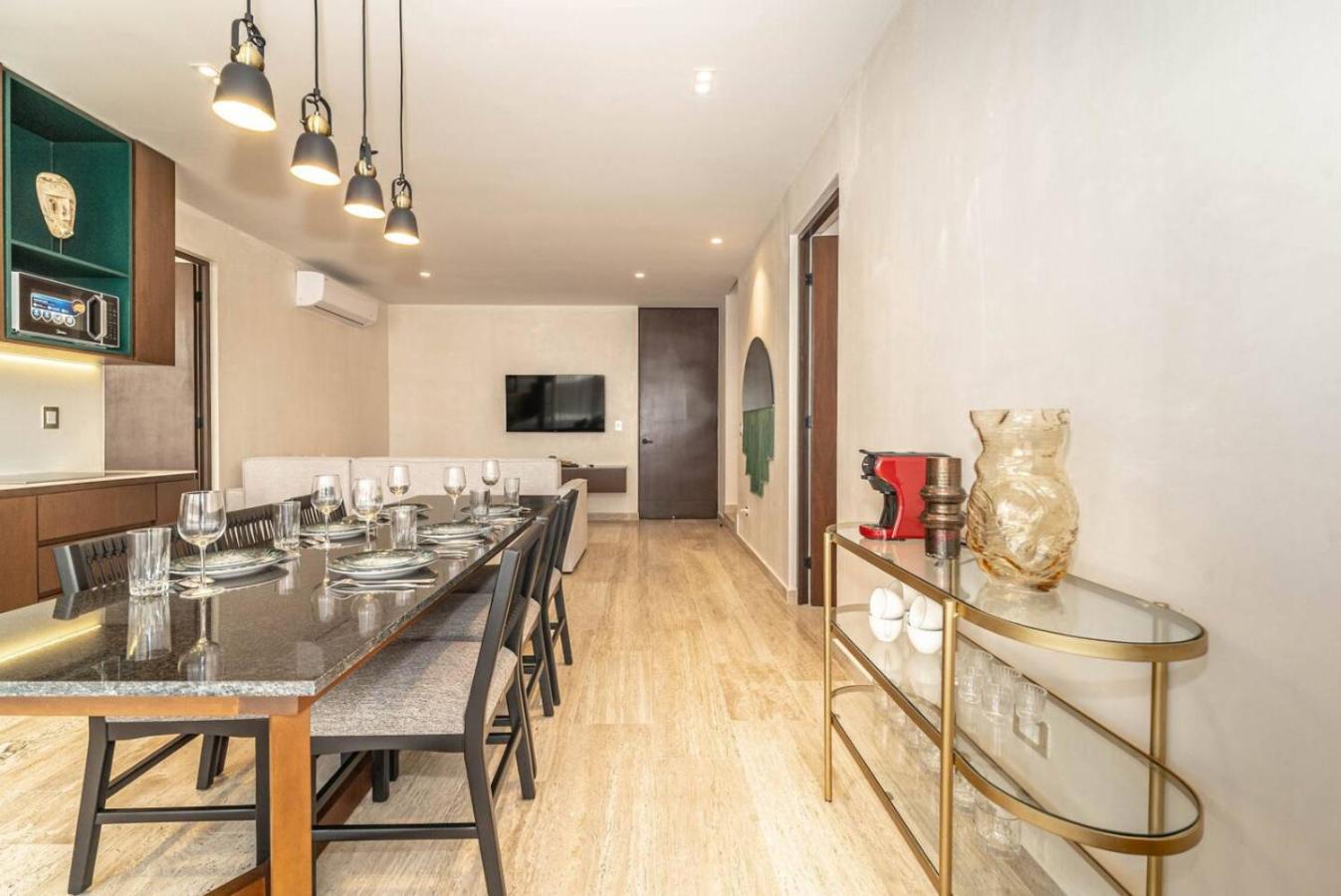 Luxury 3br Penthouse With Private Plunge Pool *
