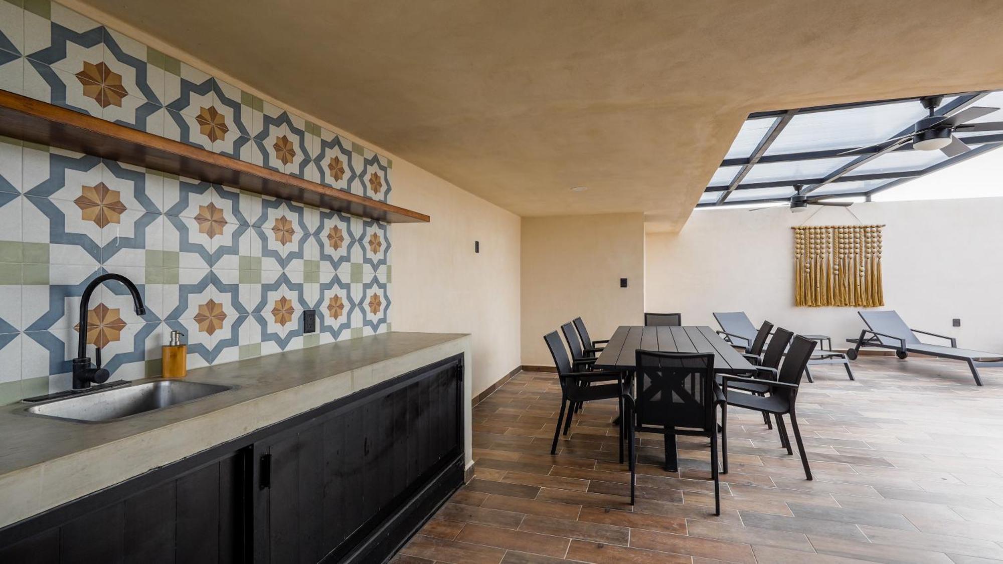 Sunset Serenity - Amply Private Terrace & Pool & Gym & Club Access Apartment Tulum