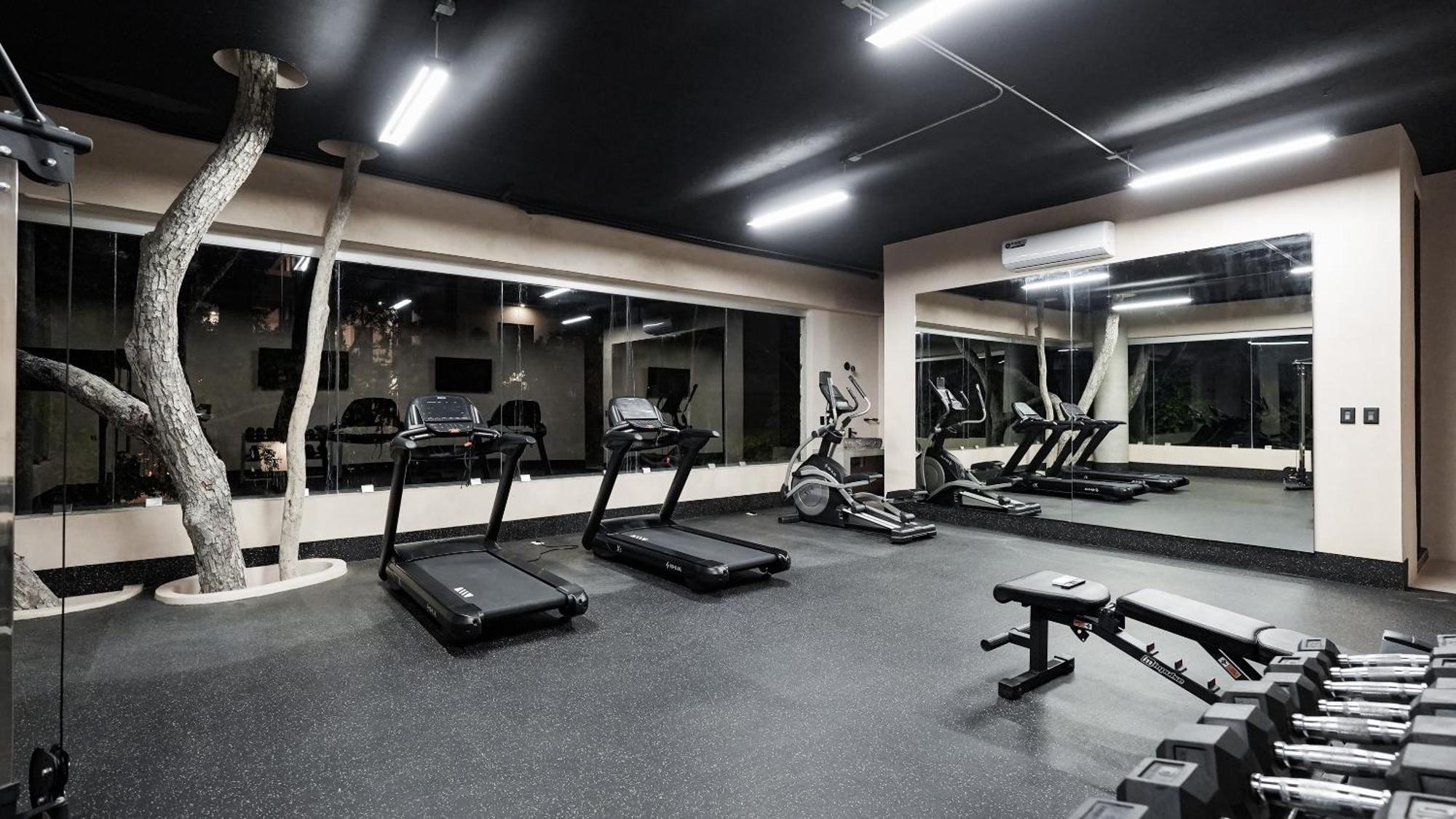 Sunset Serenity - Amply Private Terrace & Pool & Gym & Club Access * Tulum