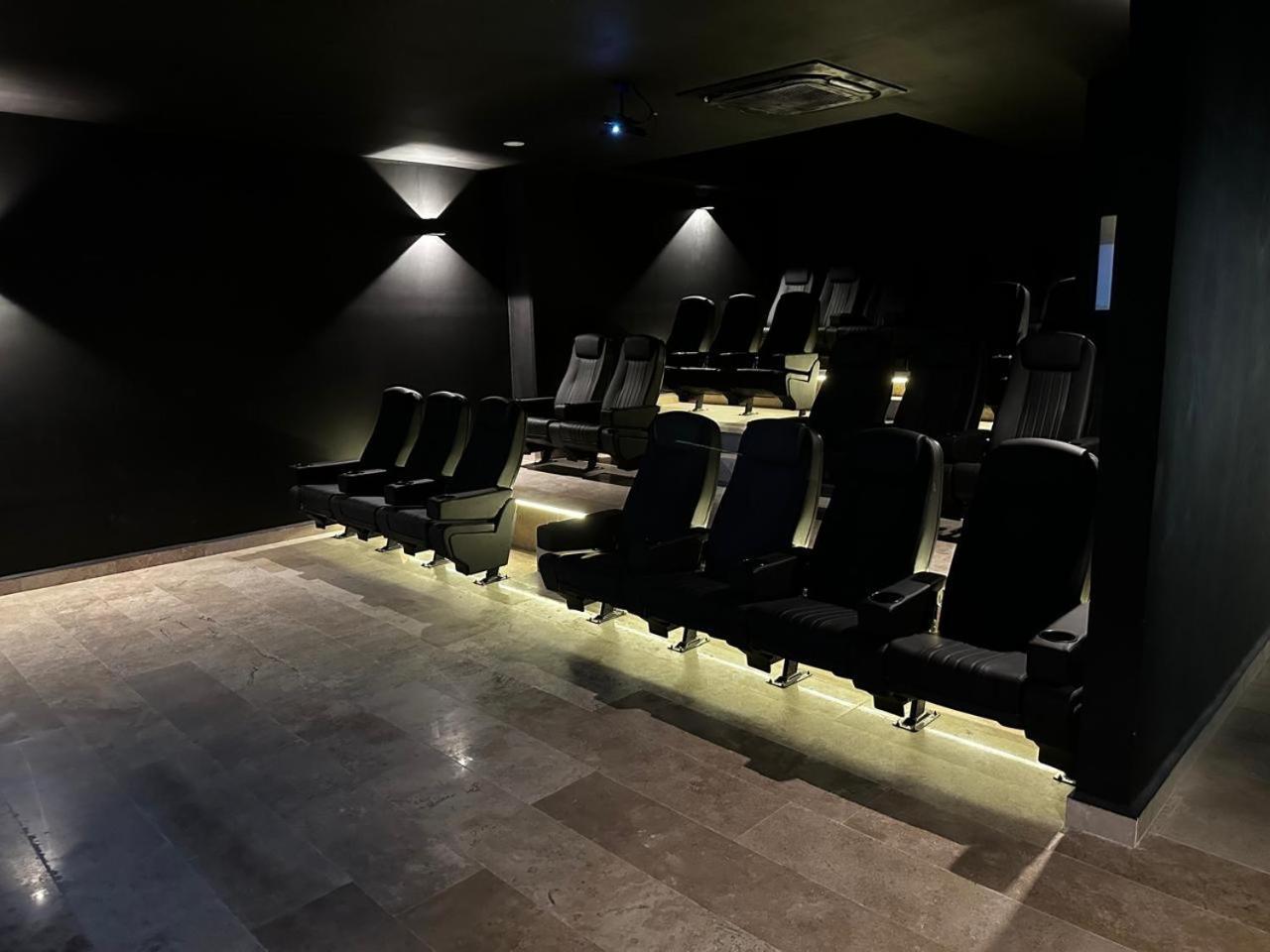 Natural Mystique * Tulum