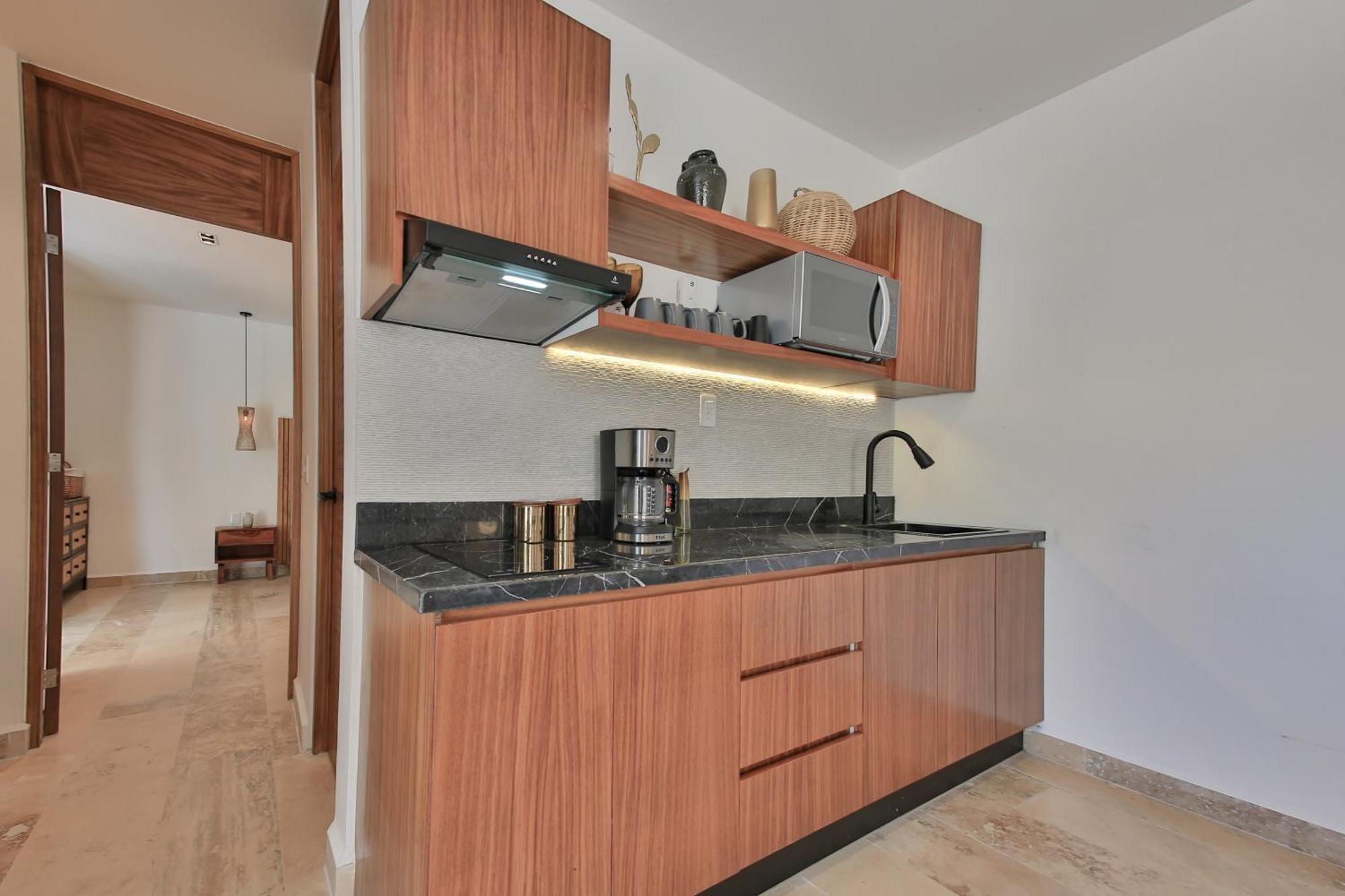 Sak Tuunich Luxury Residences