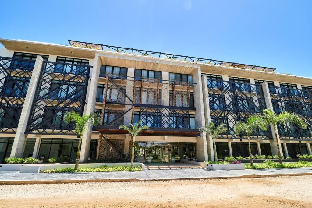 Familyfriendly Environment With Safety & Amenities Tulum