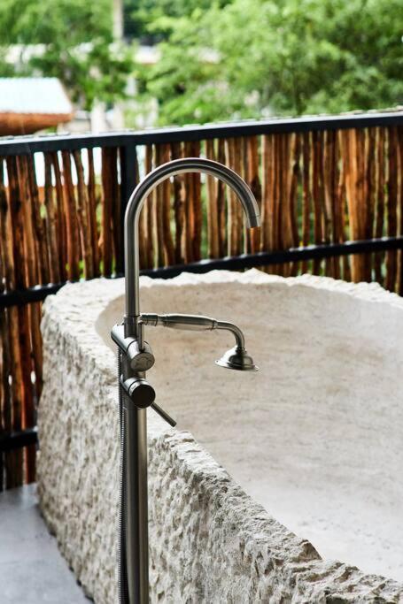 Apartment Adora H30 - Luxe Studio W/ Outdoor Tub & Private Cenote *