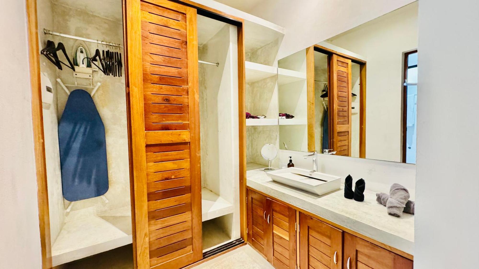 Hotel Starfit Boutique Beachclub, & Gym Included