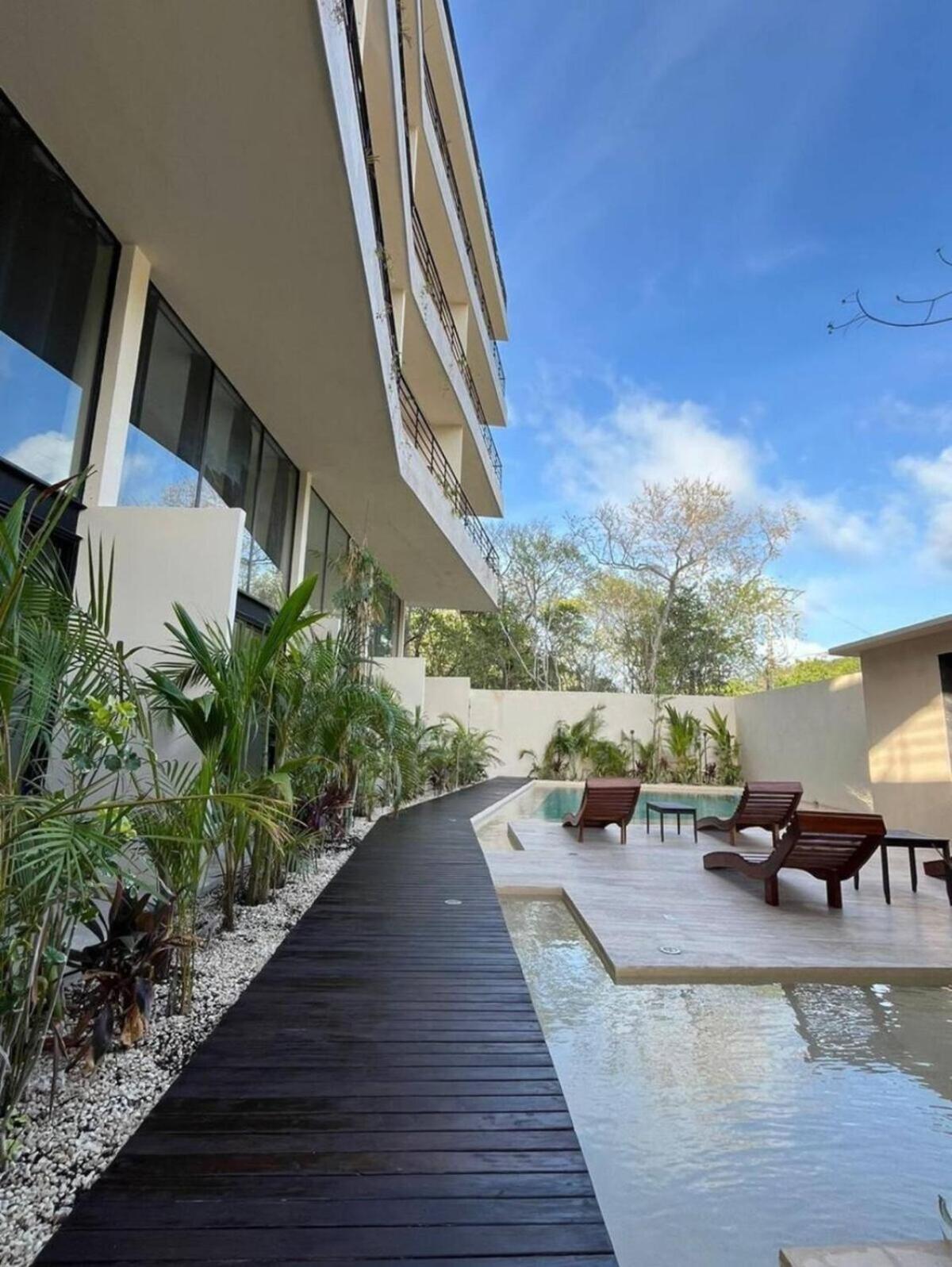 Beautiful Minutes From The * Tulum