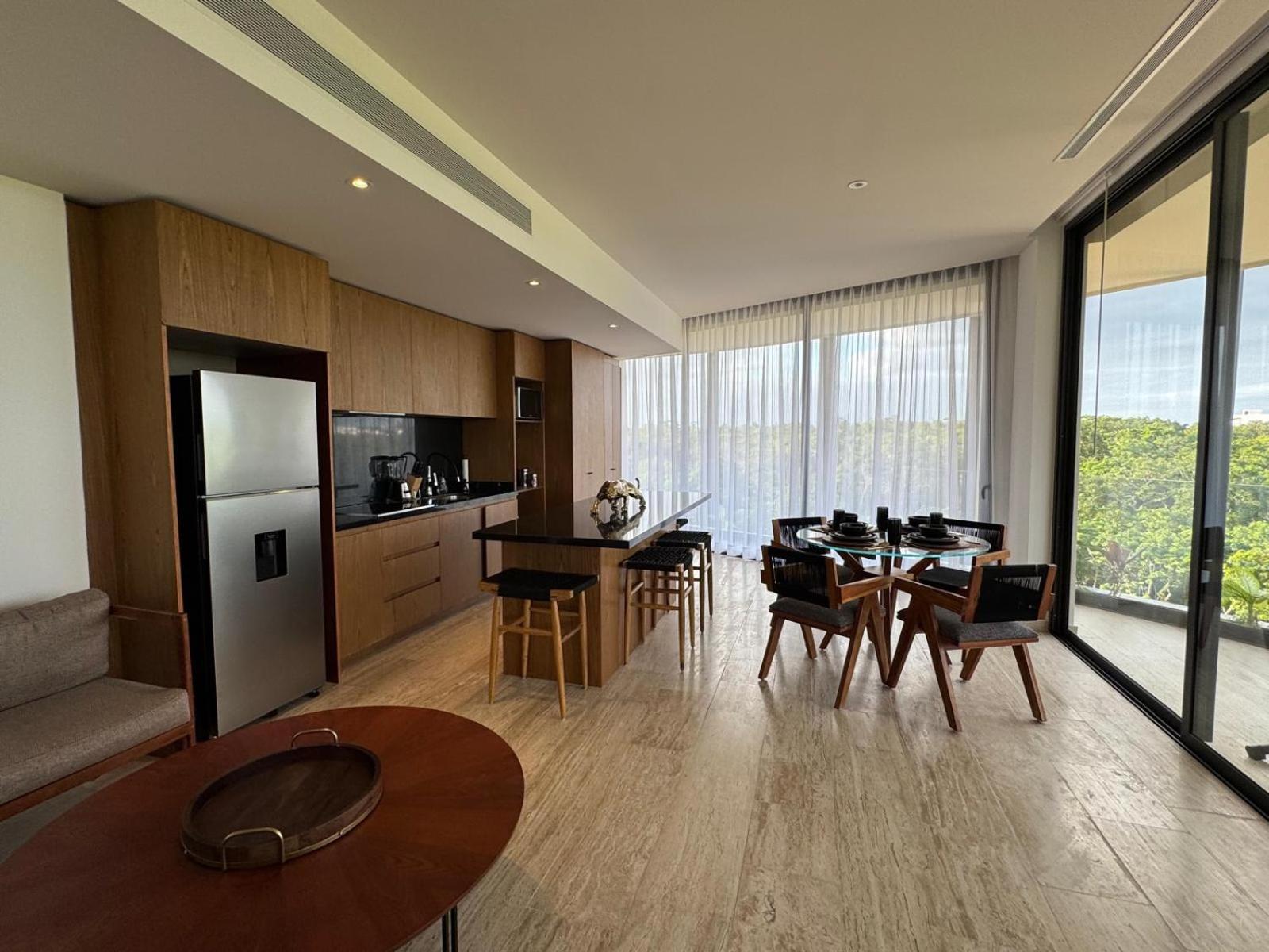 Luxury Jaguar Penthouse Private Pool *