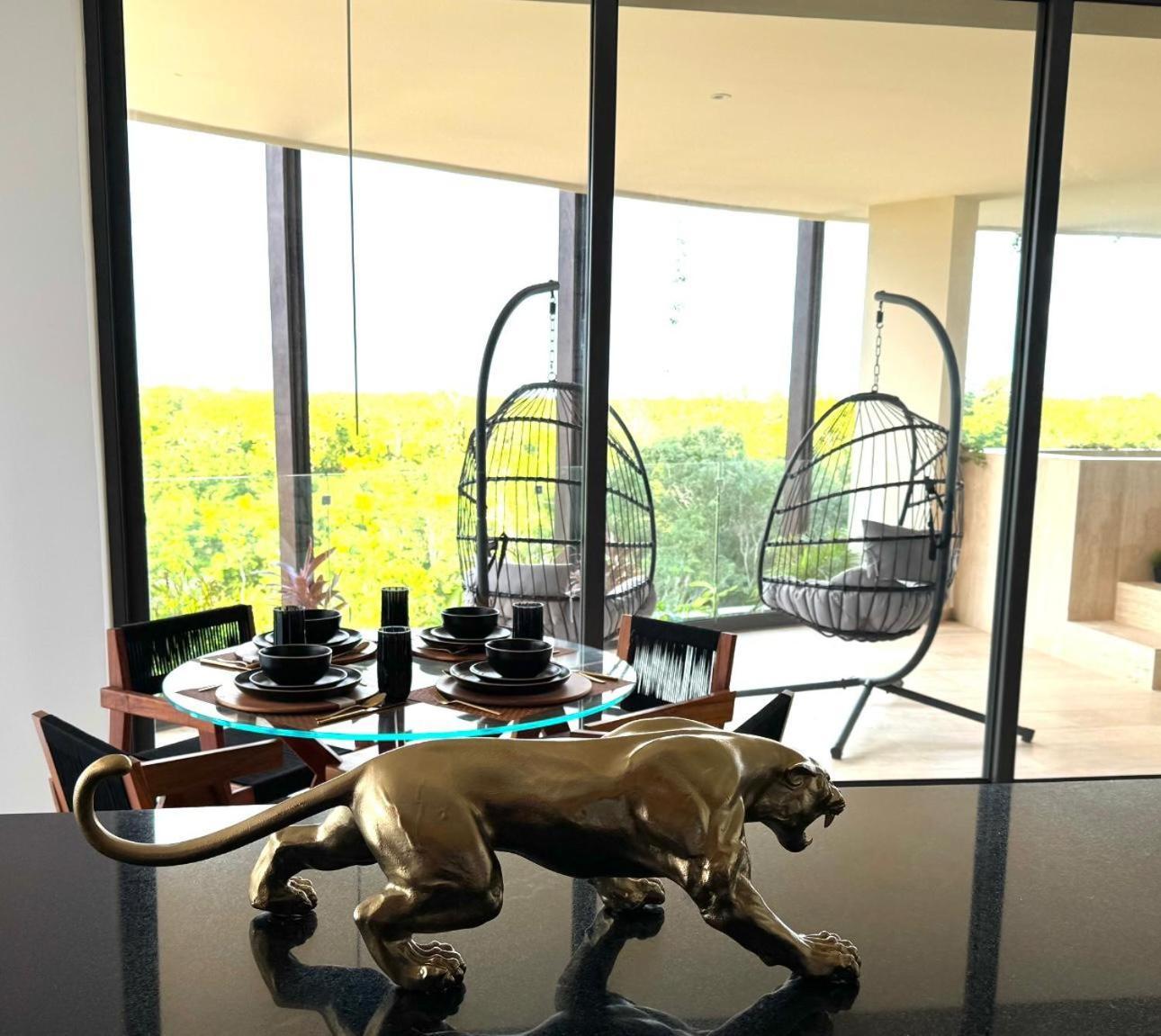 Luxury Jaguar Penthouse Private Pool Apartment *