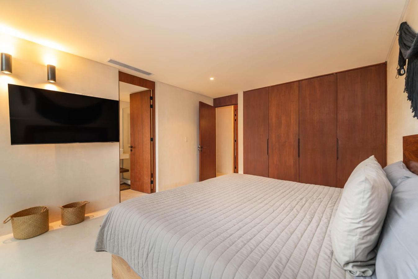 Exclusive Penthouse With Private Plunge Pool And Terrace Holiday home