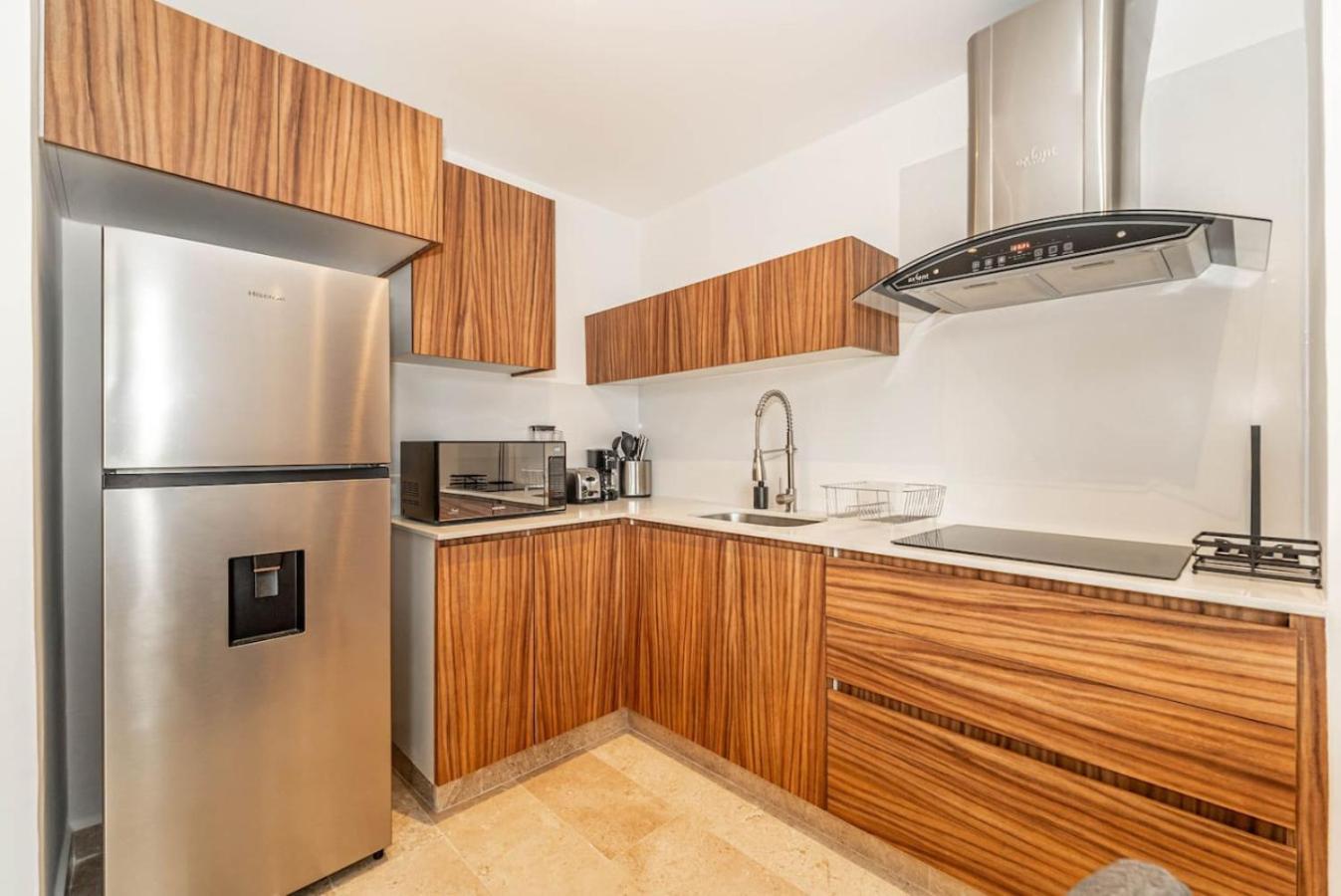 King With Private Balcony, Gym, Rooftop Pool Holiday home Tulum