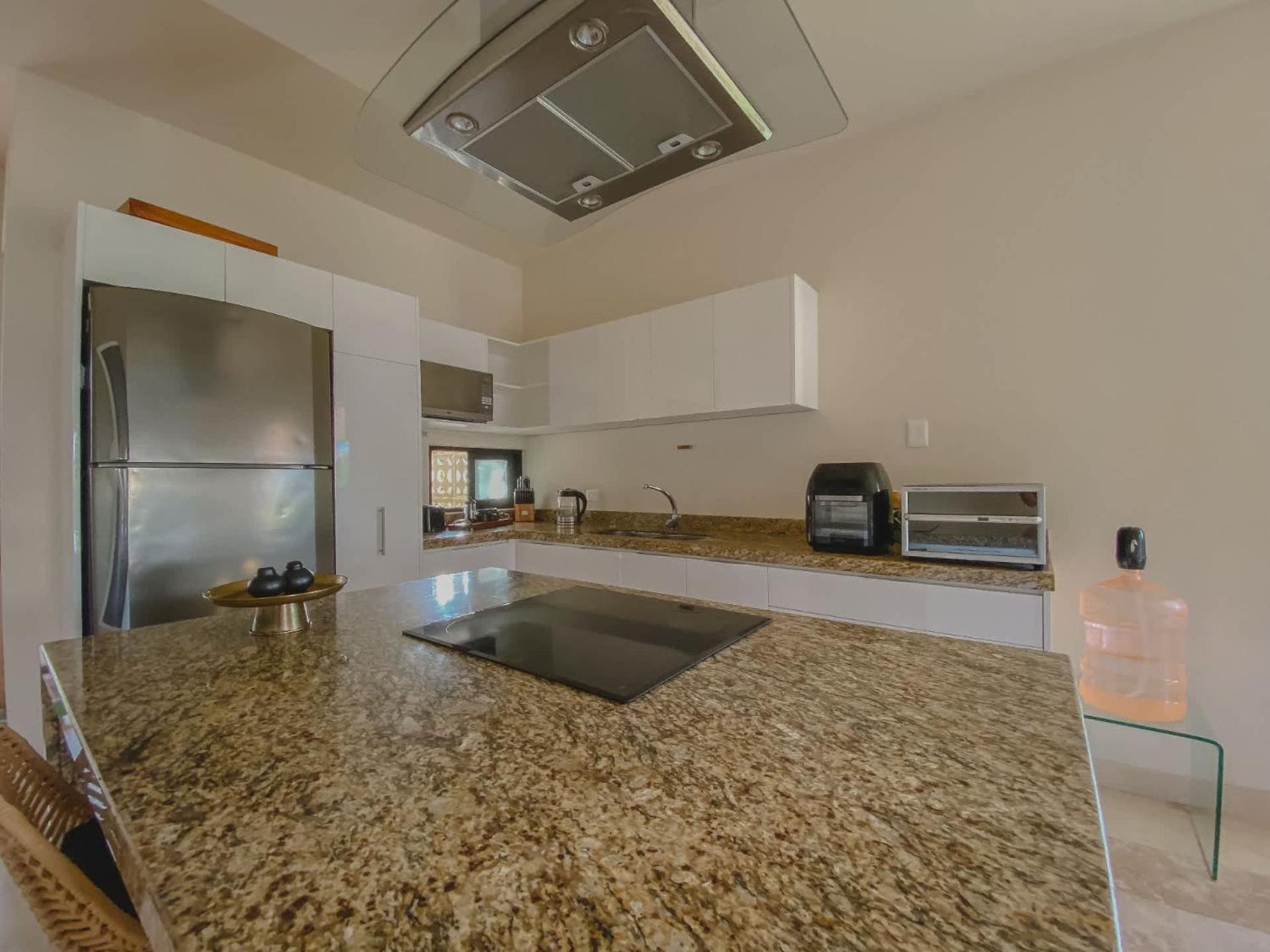 Tropical Haven - Luxury With Private Rooftop Pool And Amazing Pool View Apartment *