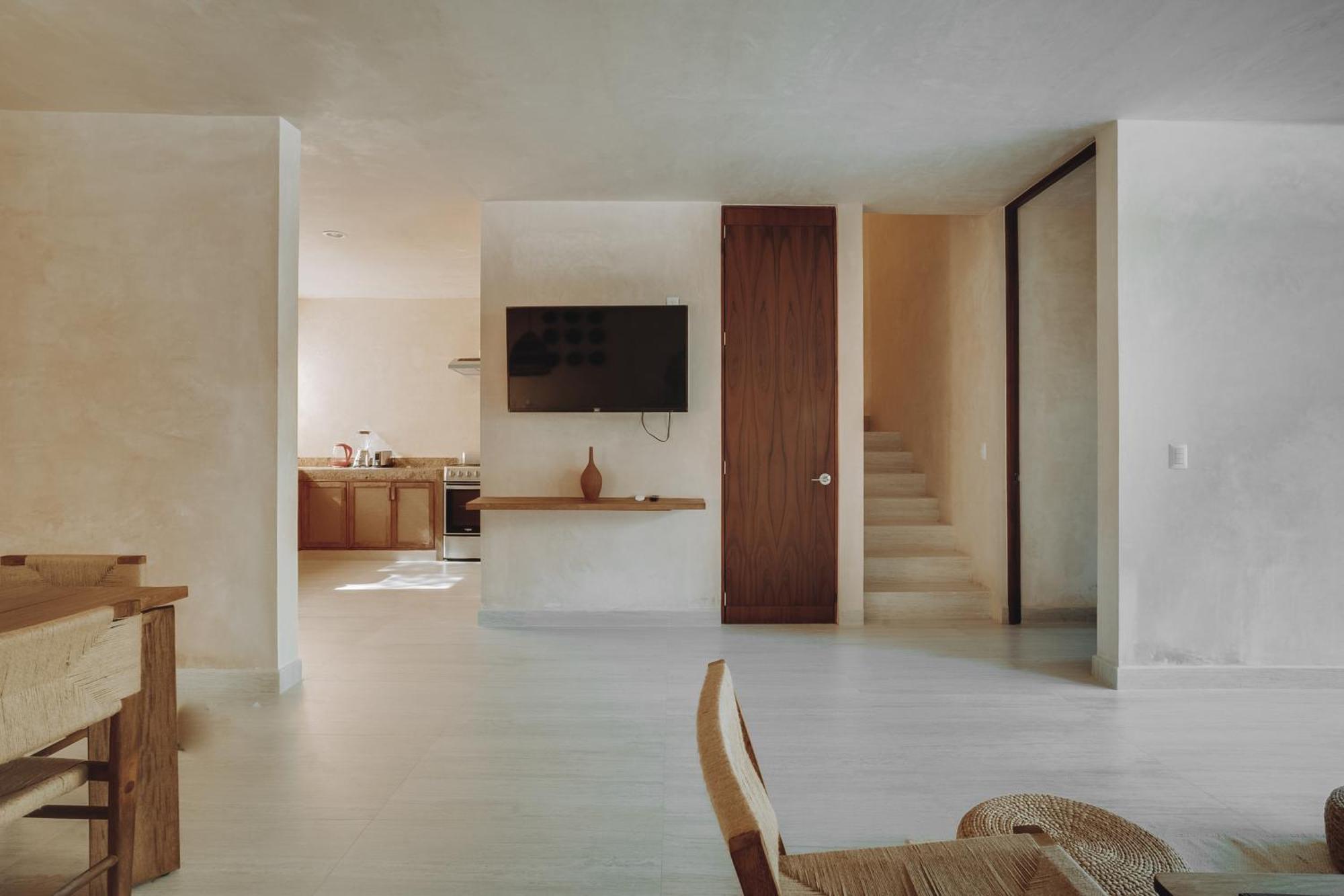 Buena Casa Tulum, Ranked Private With Ensuite Brs, Infinity Pool, & Daily Staff * Tulum