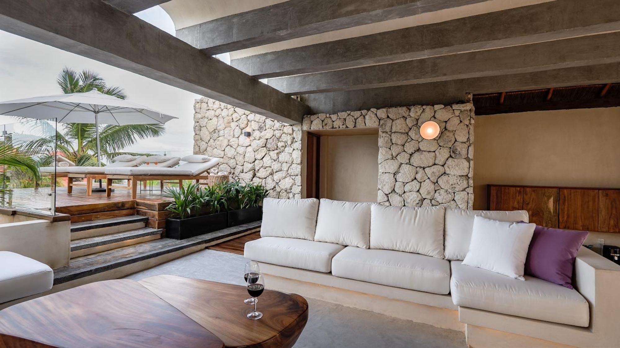 Romeotulum Tulum