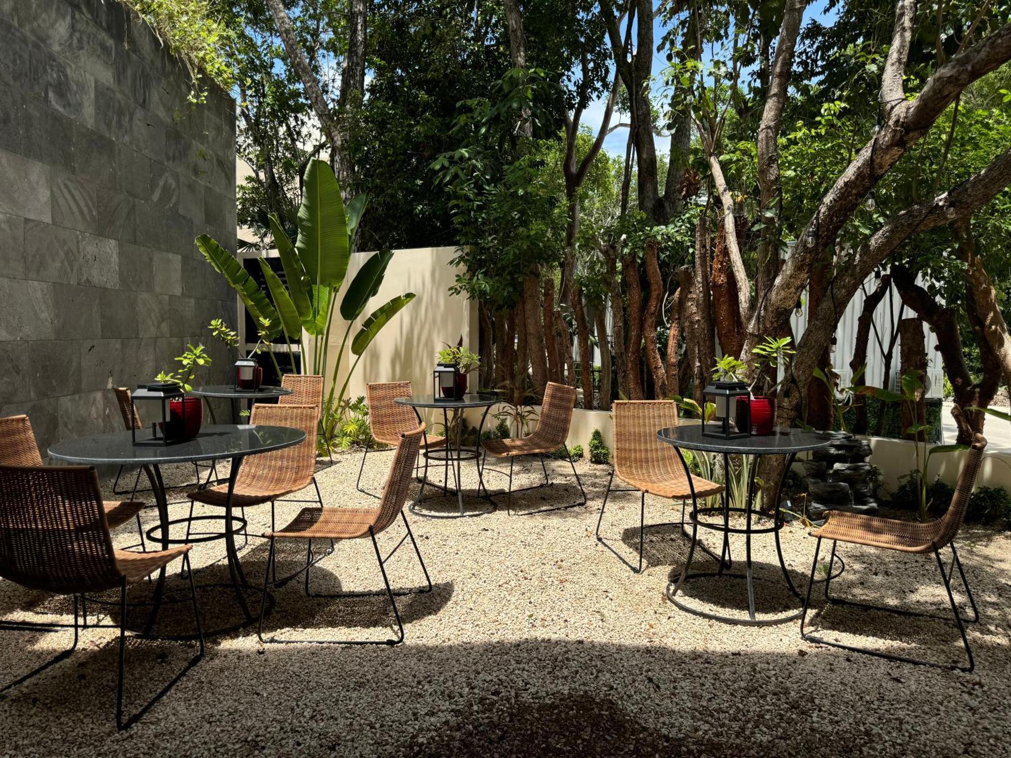 Talulah Living Aparthotel *