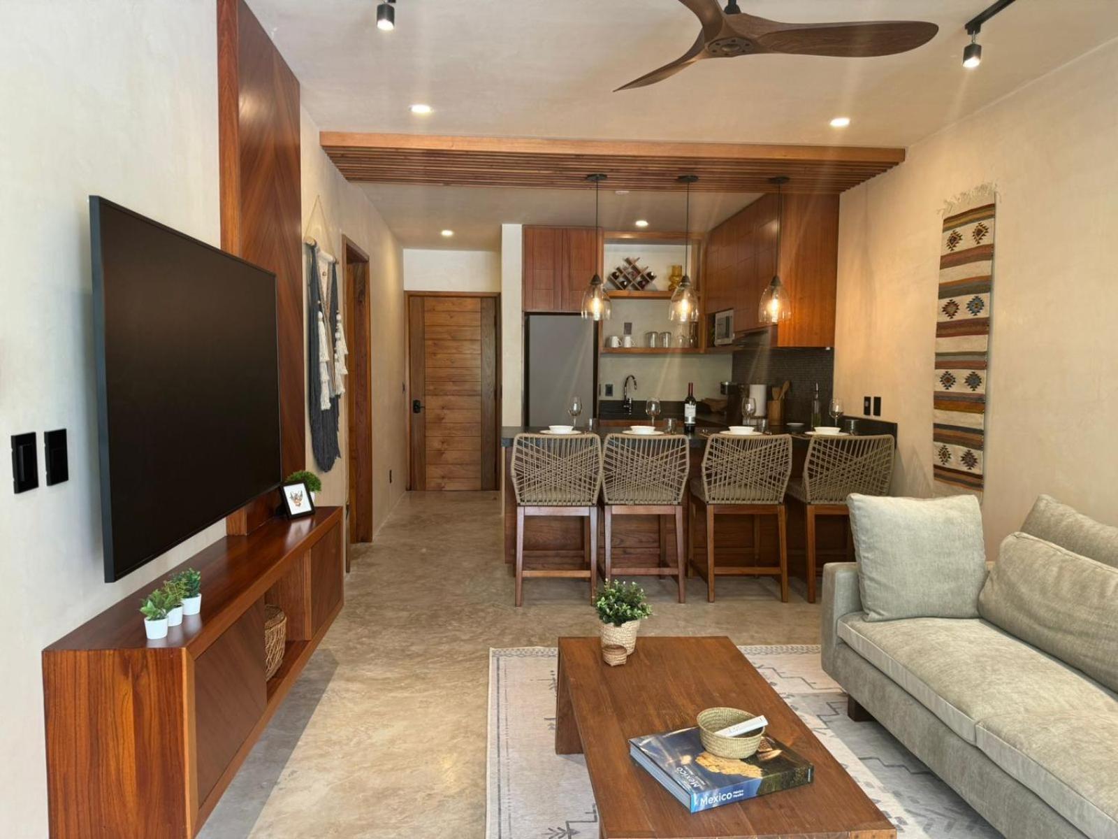 Talulah Living Aparthotel