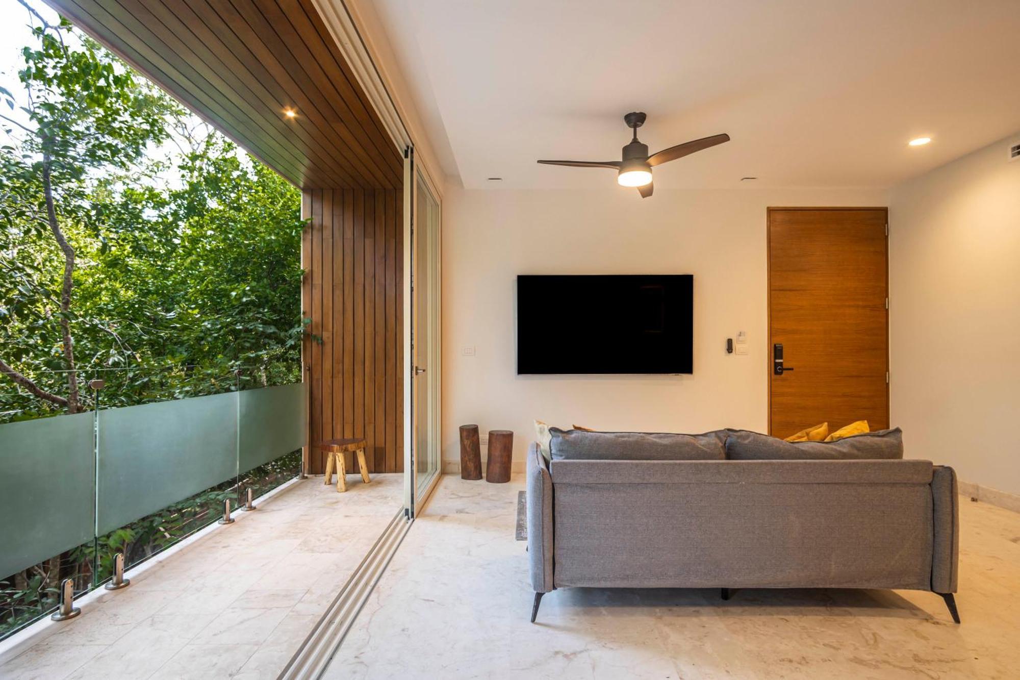 Vita Tulum Aparthotel 4*