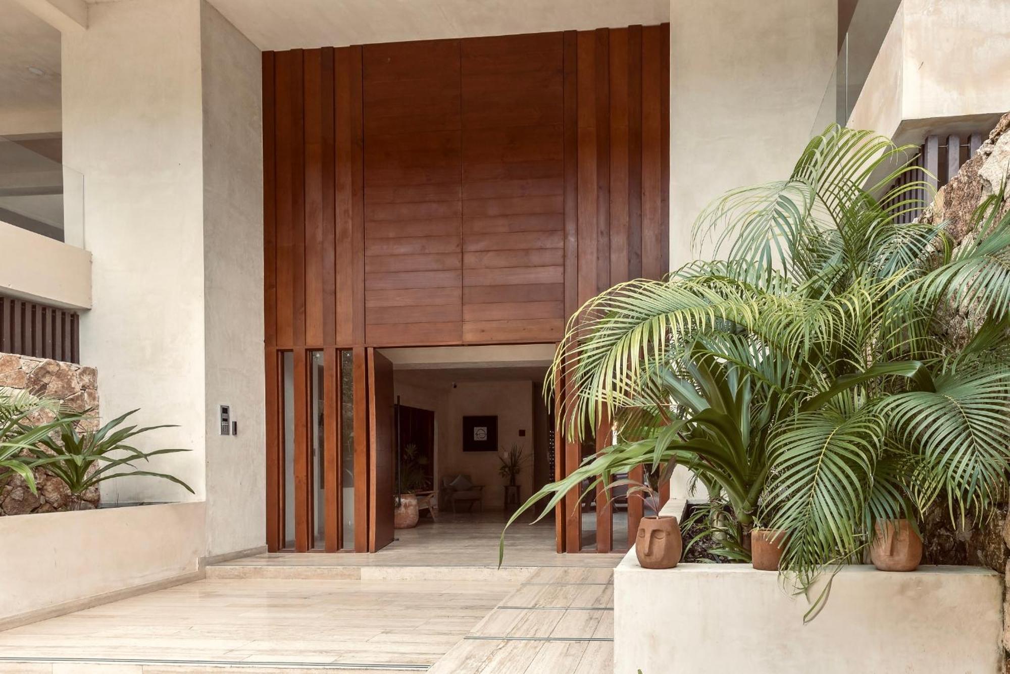 Private & Infinity Pool, King Bed, Sauna, Gym &