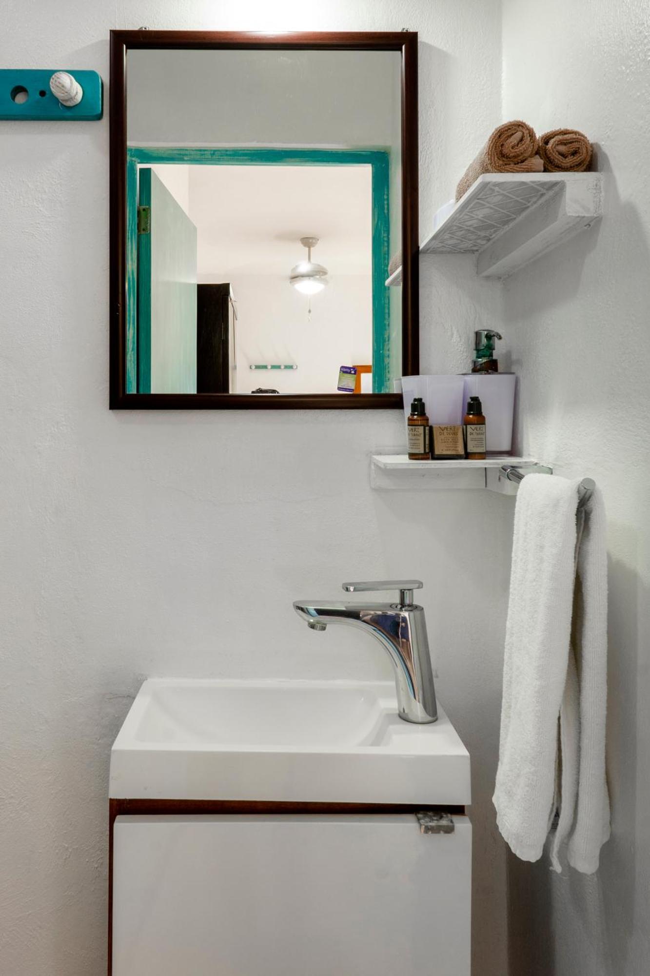 Casa Toloc Aparthotel 4*