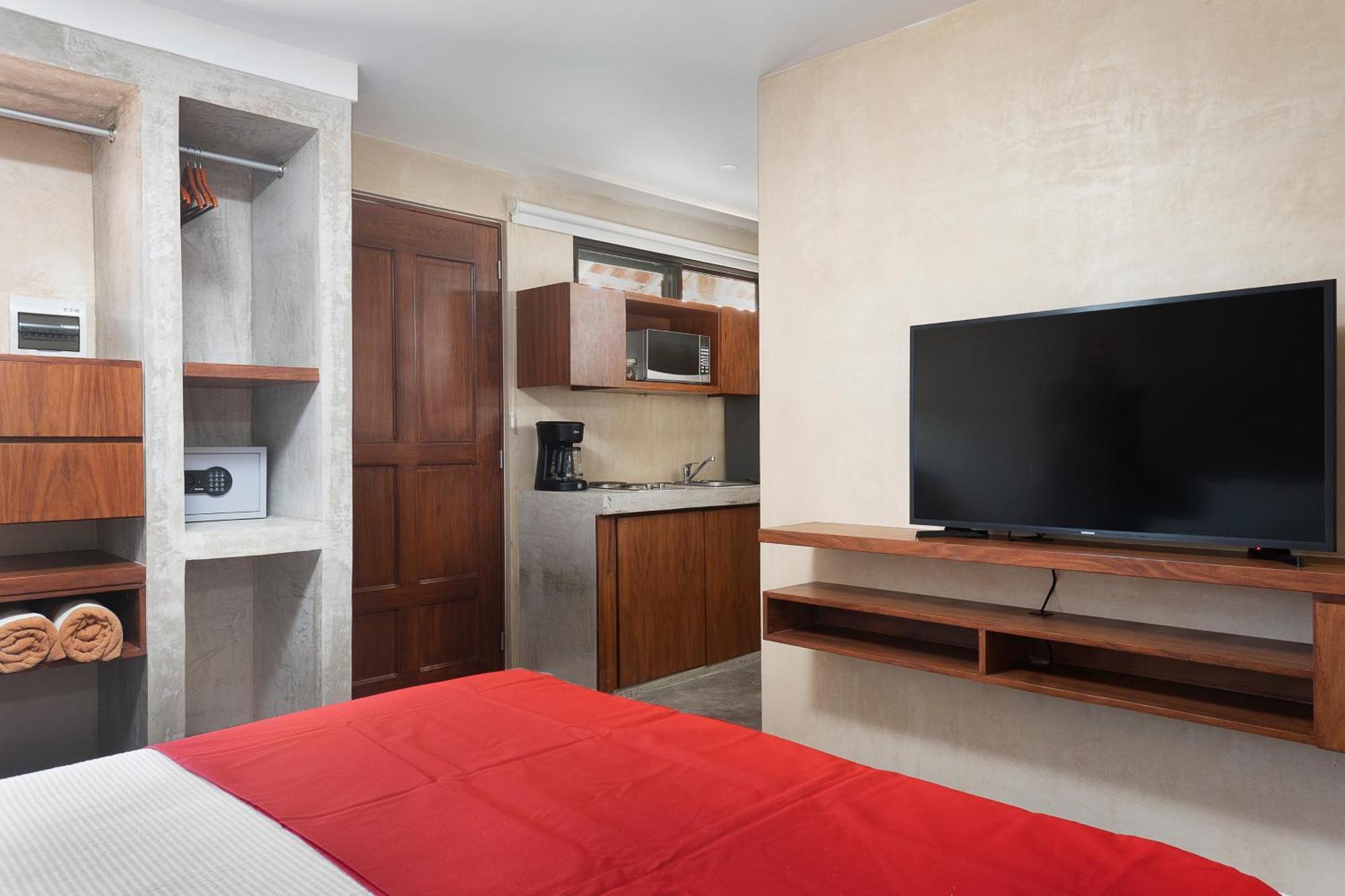 Casa Toloc Aparthotel Tulum