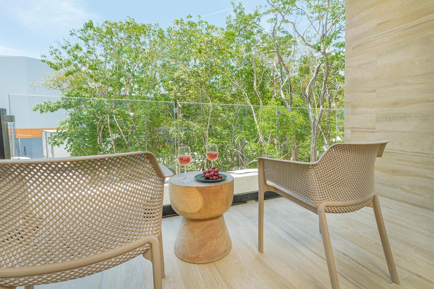 Aparthotel Impresionante Tuk 4*