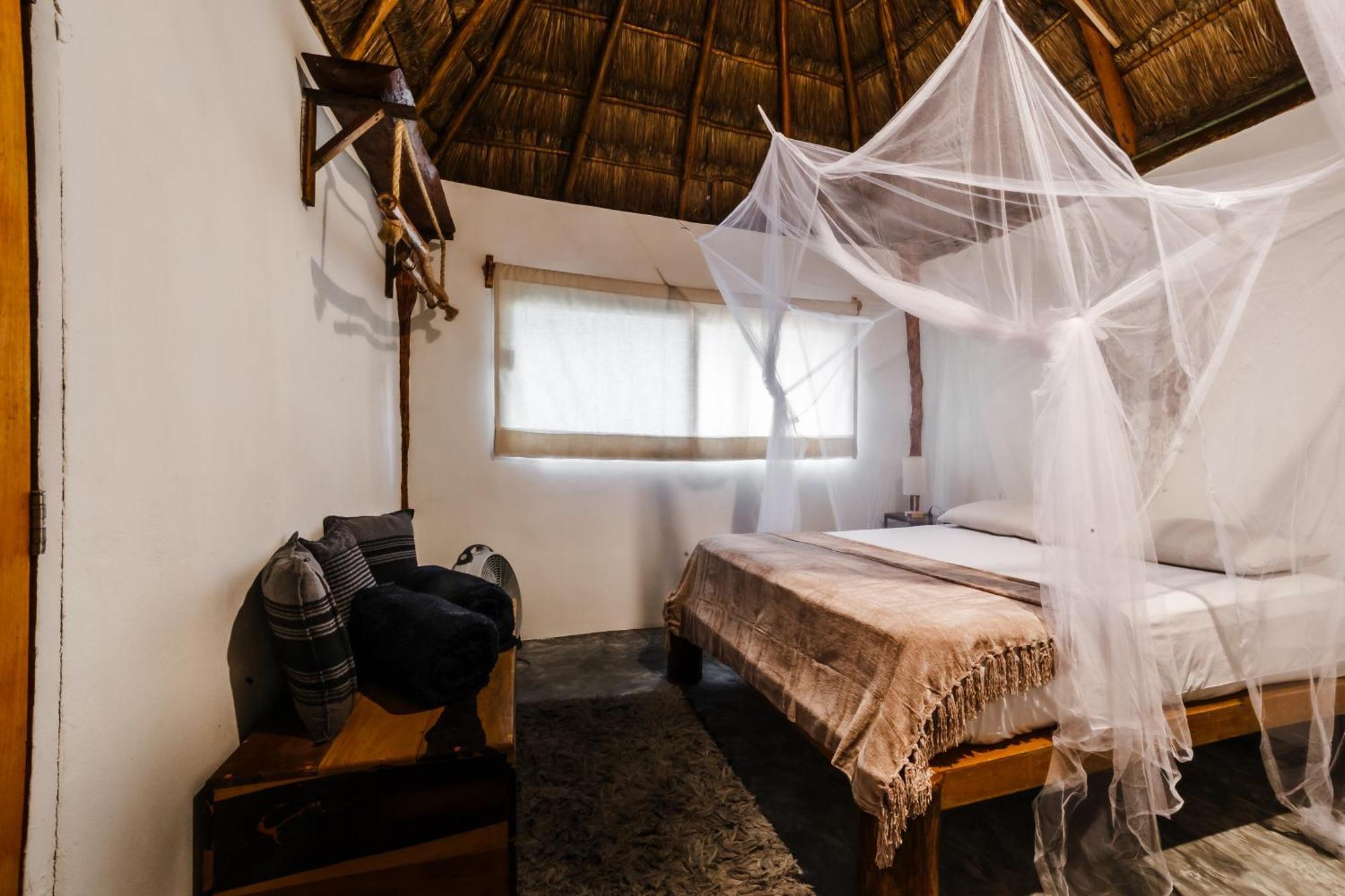 Eco Banitas Hotel