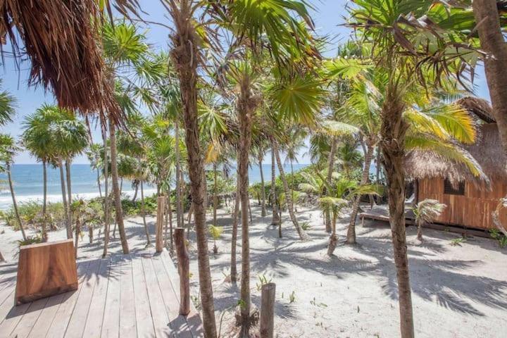 Villa Beautiful 5 Bedroom Beachfront