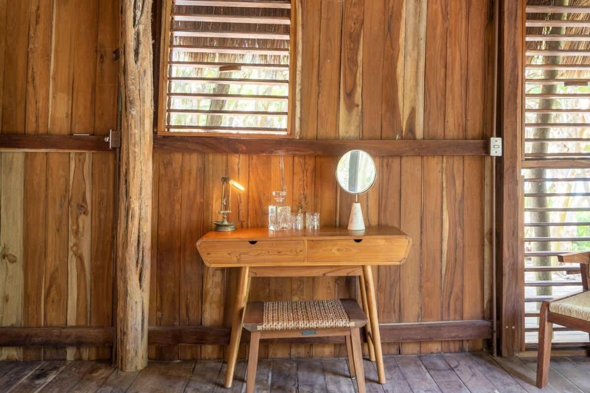 Villa Beautiful 5 Bedroom Beachfront *