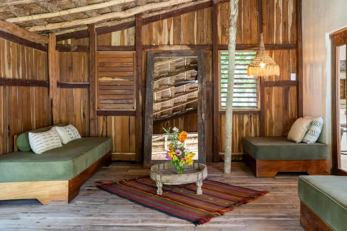 Beautiful 5 Bedroom Beachfront Tulum